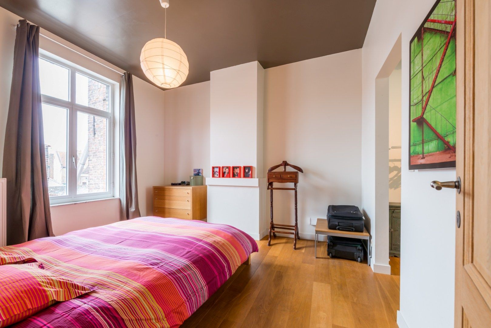 Karaktervolle stadswoning met modern comfort en authentieke ziel foto 11