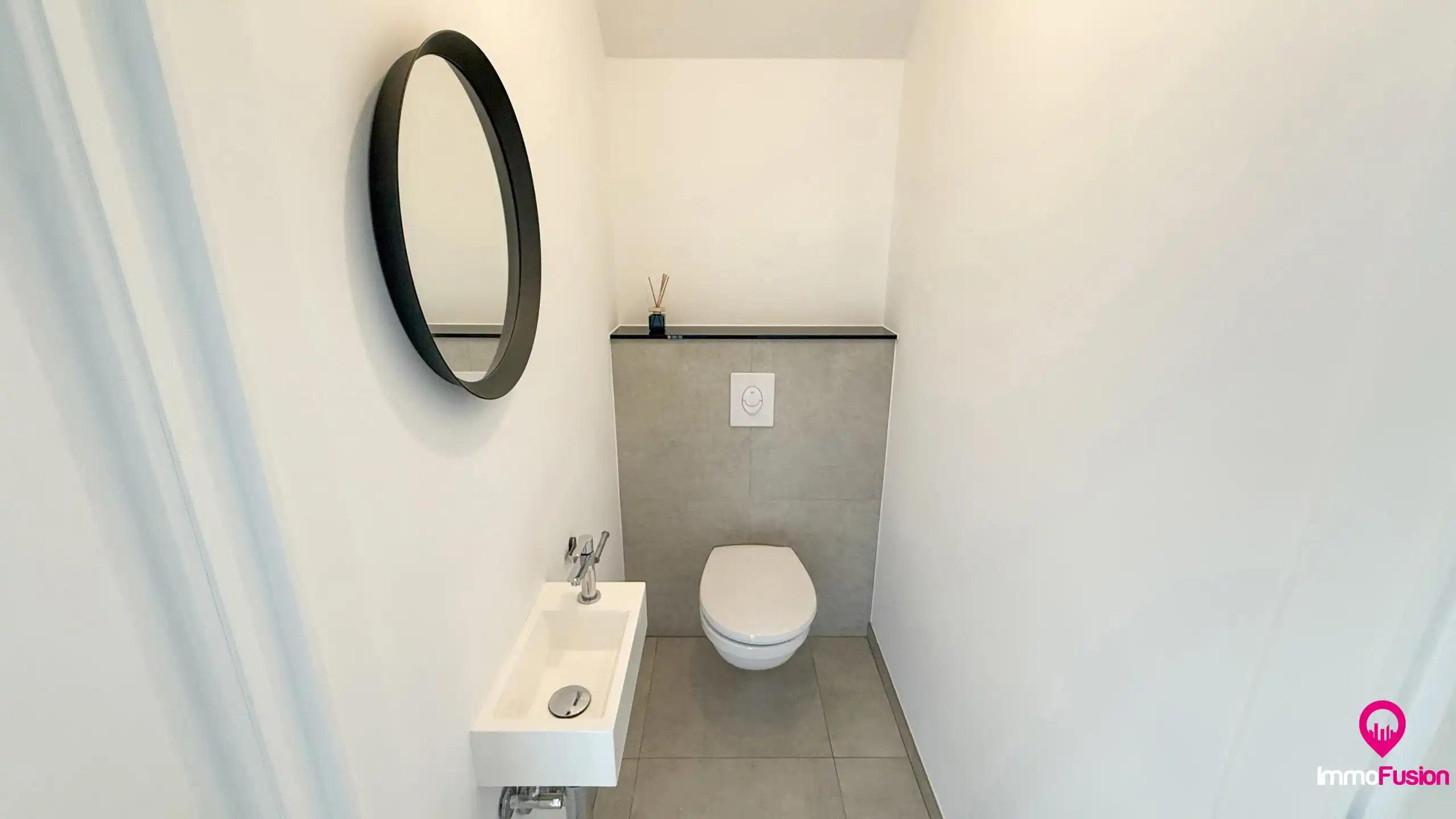 Moderne halfopen bebouwing met 3 slpks, airco en tuintje! foto 17