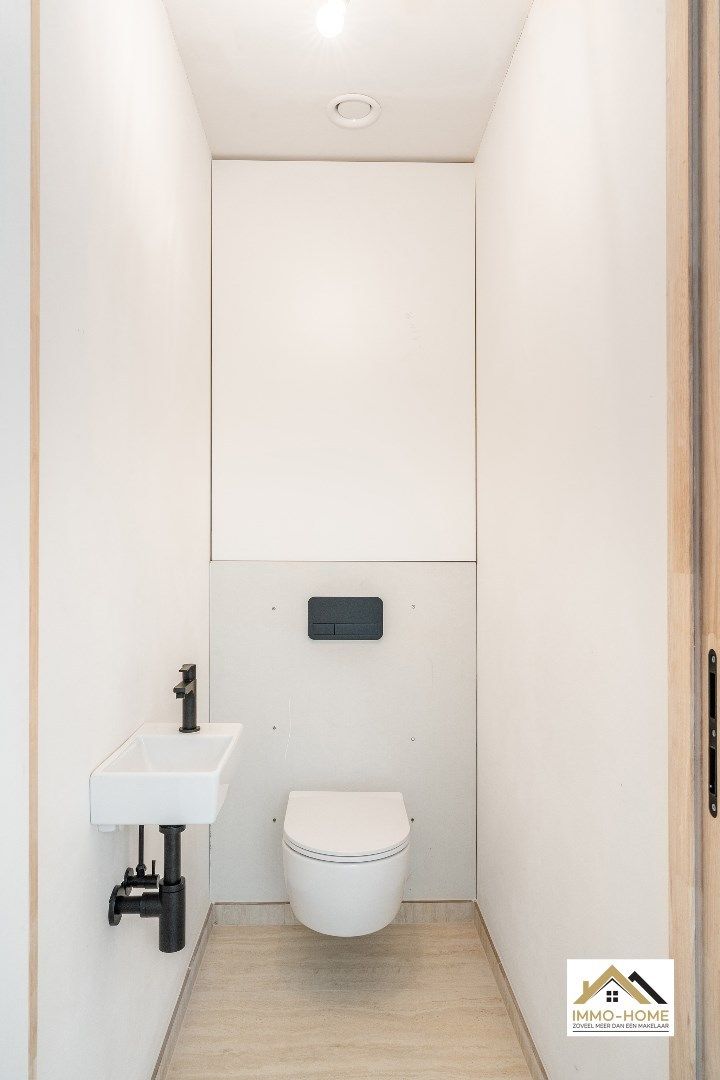 Prachtige BEN-woning met open zicht foto 24