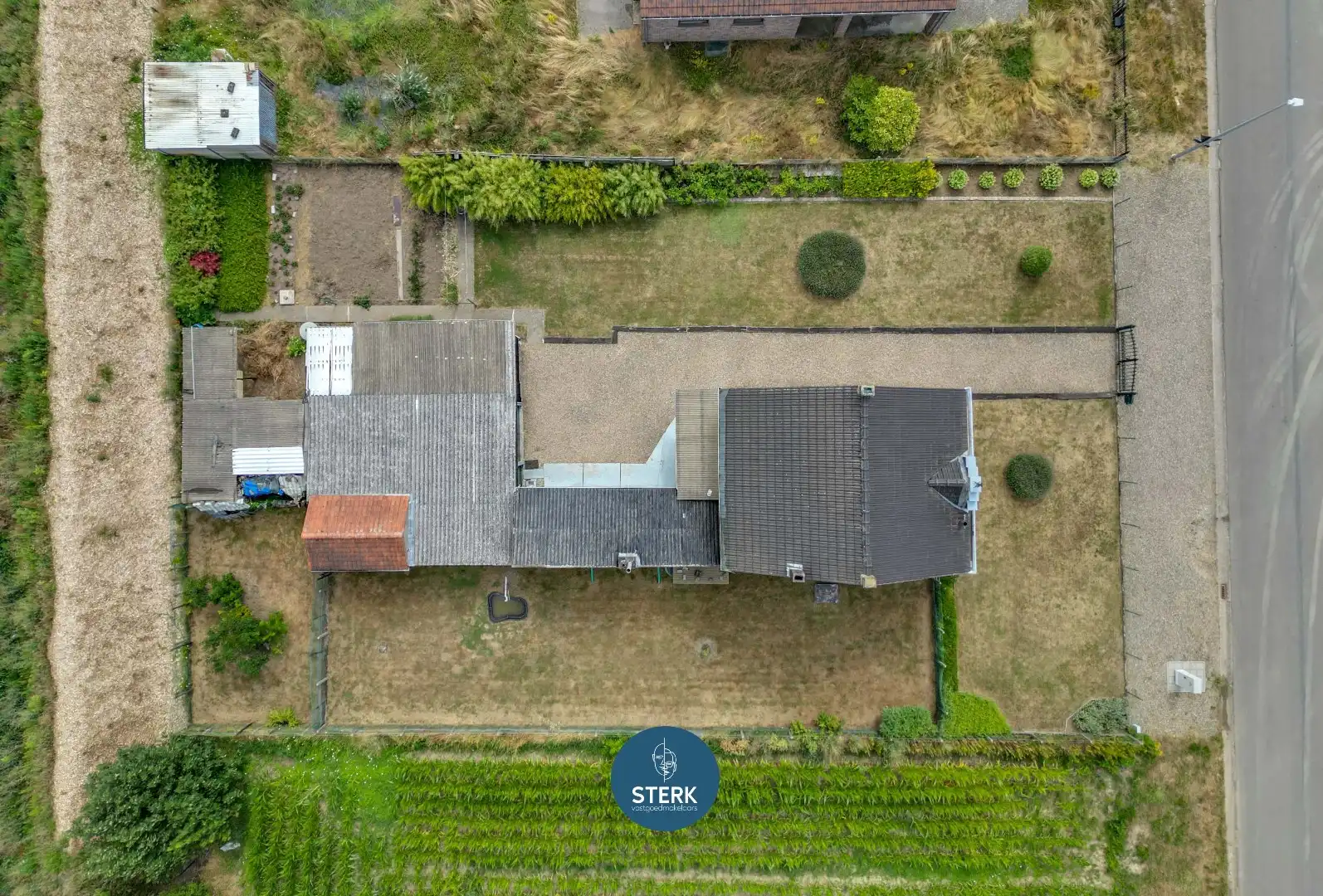 CHARMANTE WONING OP EEN GUNSTIGE LOCATIE TE SMEERMAAS-LANAKEN !  foto 3