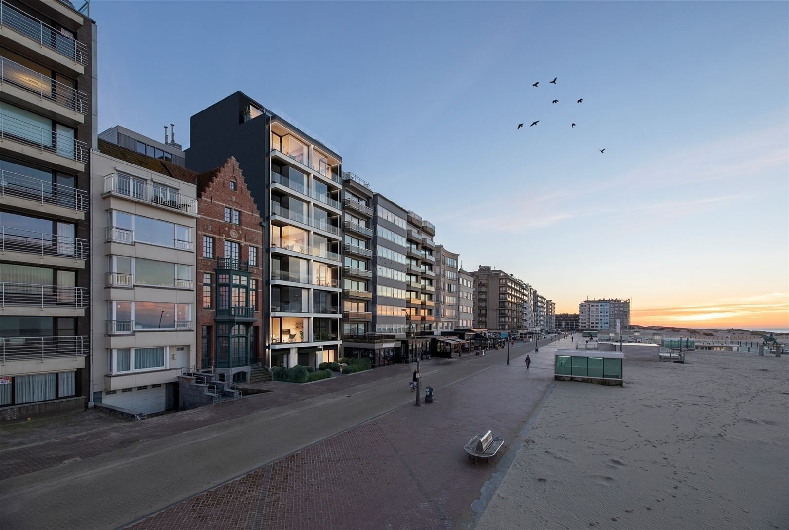 Mooi gelijkvloers appartement met 1 slaapkamer, terras vooraan, terras achteraan foto 6