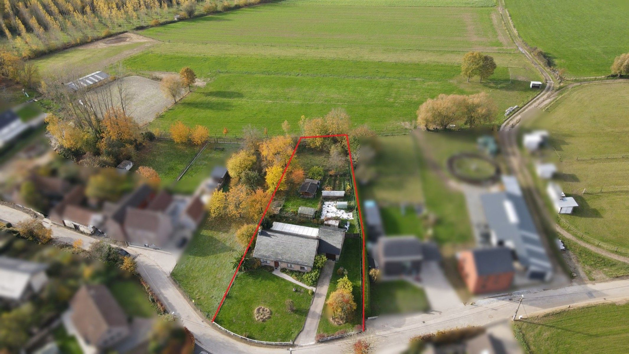 Ruime, rustig gelegen villa foto 2