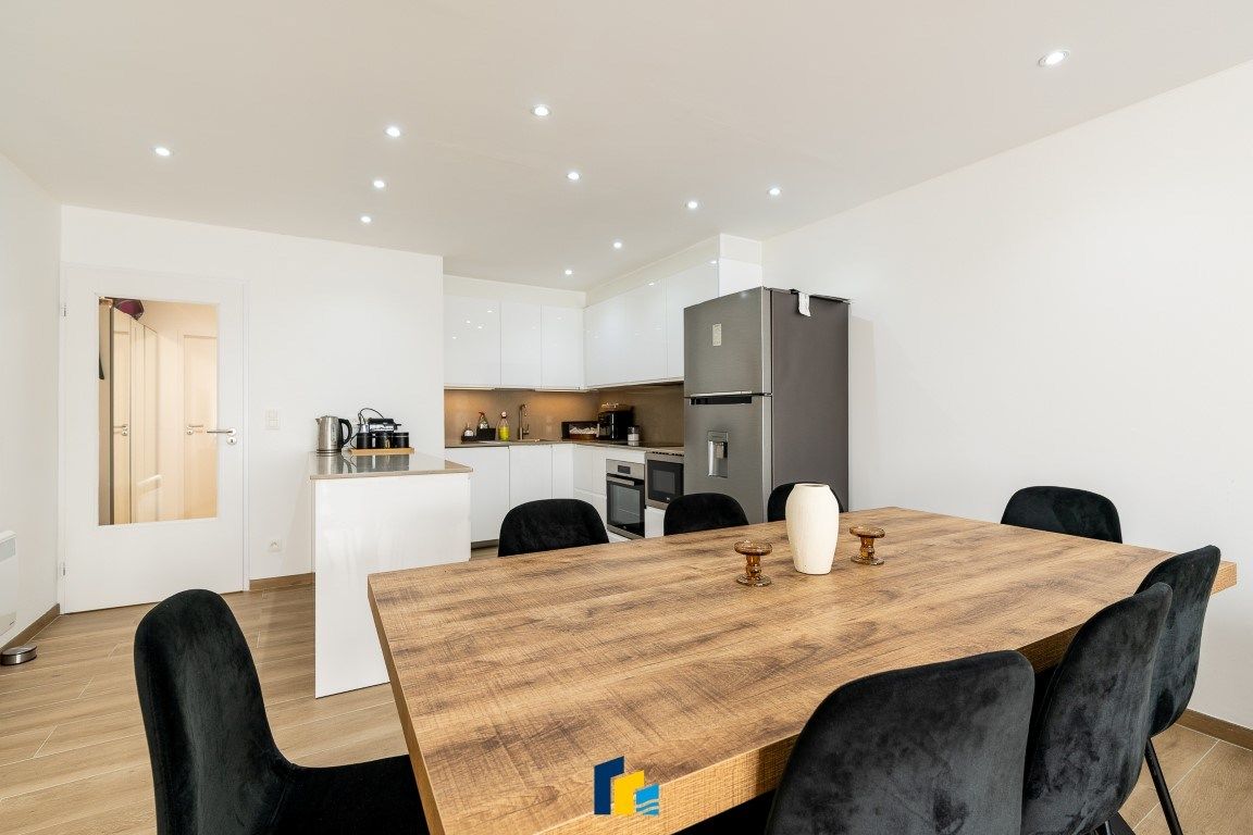 Zongericht instapklaar 2 slpkappartement aan zee foto 6