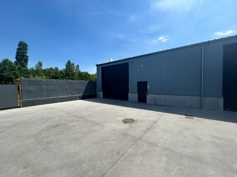 Recente KMO-unit van 240 m² in Mariakerke (Gent) foto 9