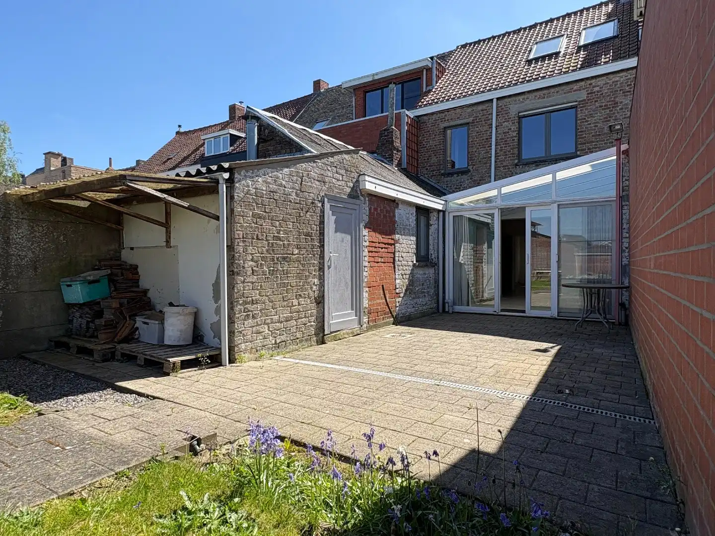 Ruime woning te koop met 3 slaapkamers, ruime tuin en geen renovatieverplichting! foto 2
