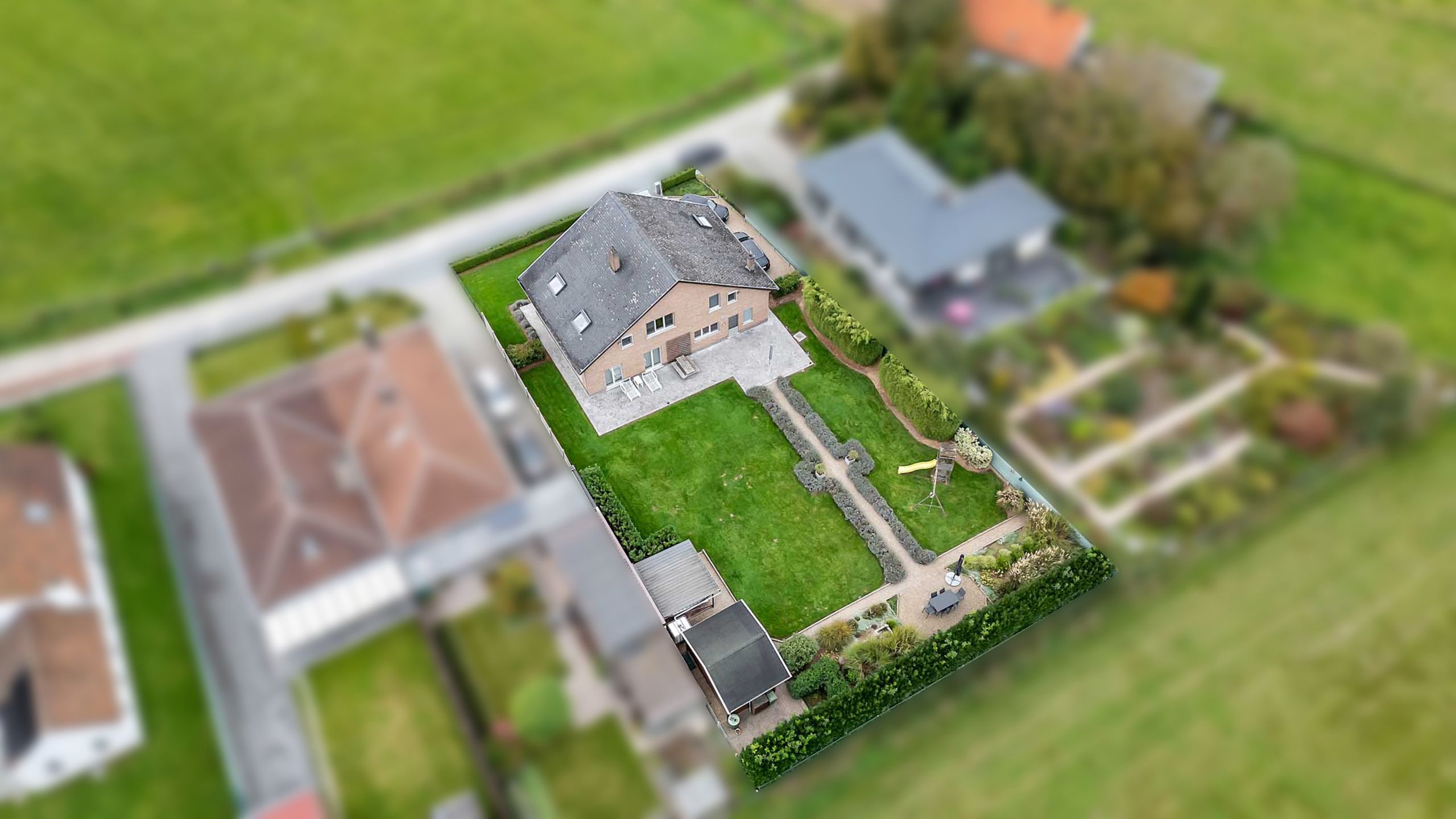 Landelijk gelegen, instapklare en ruime woning  foto 36