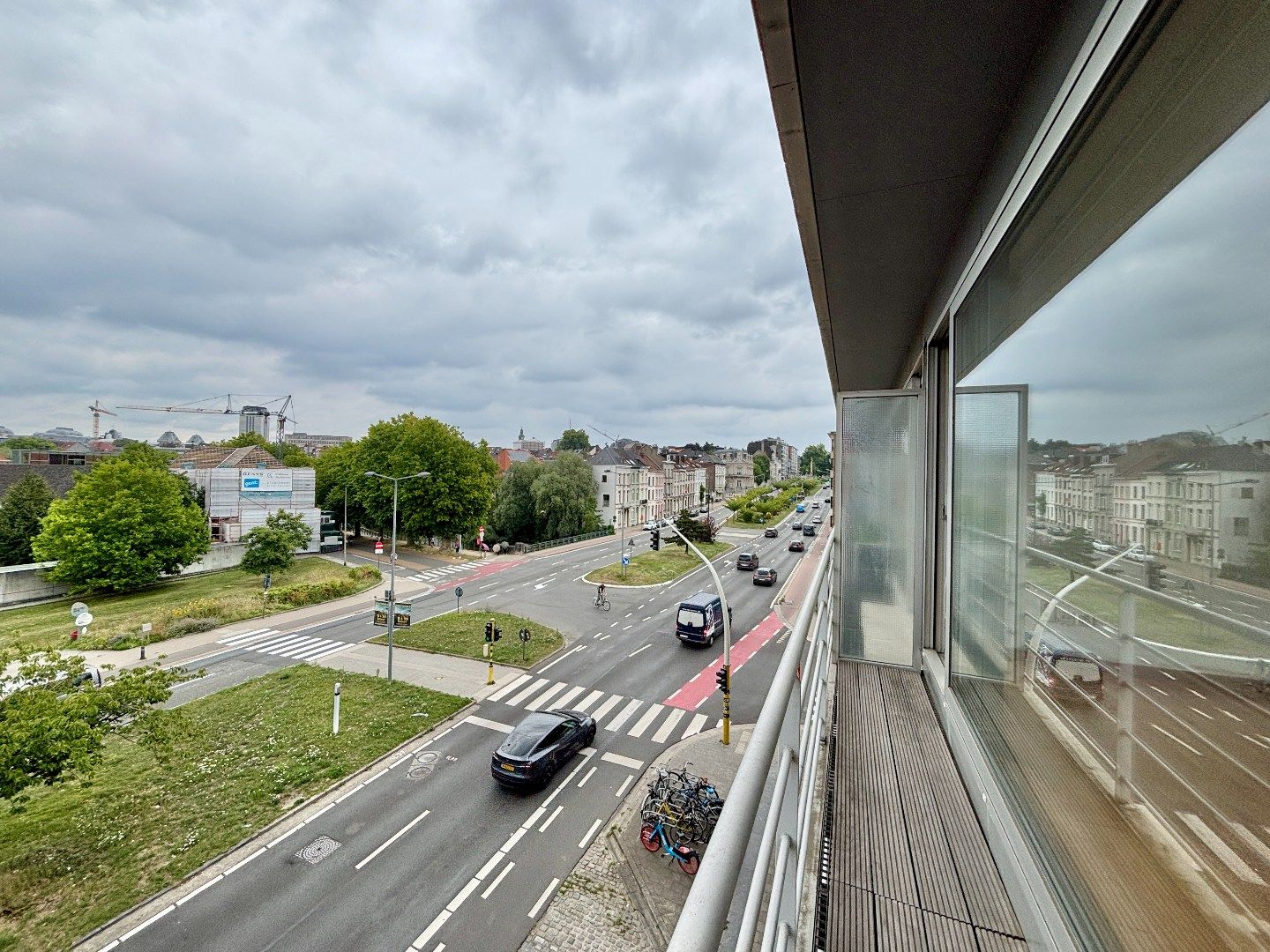 1-slaapkamerappartement op toplocatie foto 18