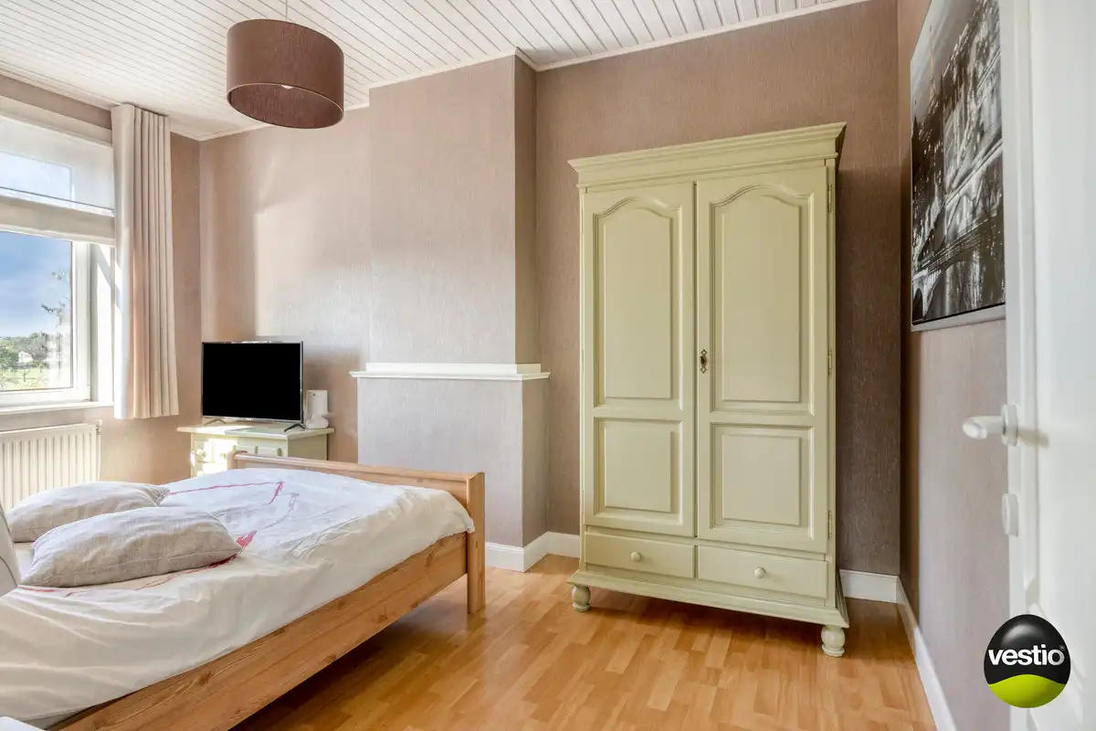 RUIME INSTAPKLARE GEZINSWONING OP 4A37CA TE MOELINGEN. foto 29