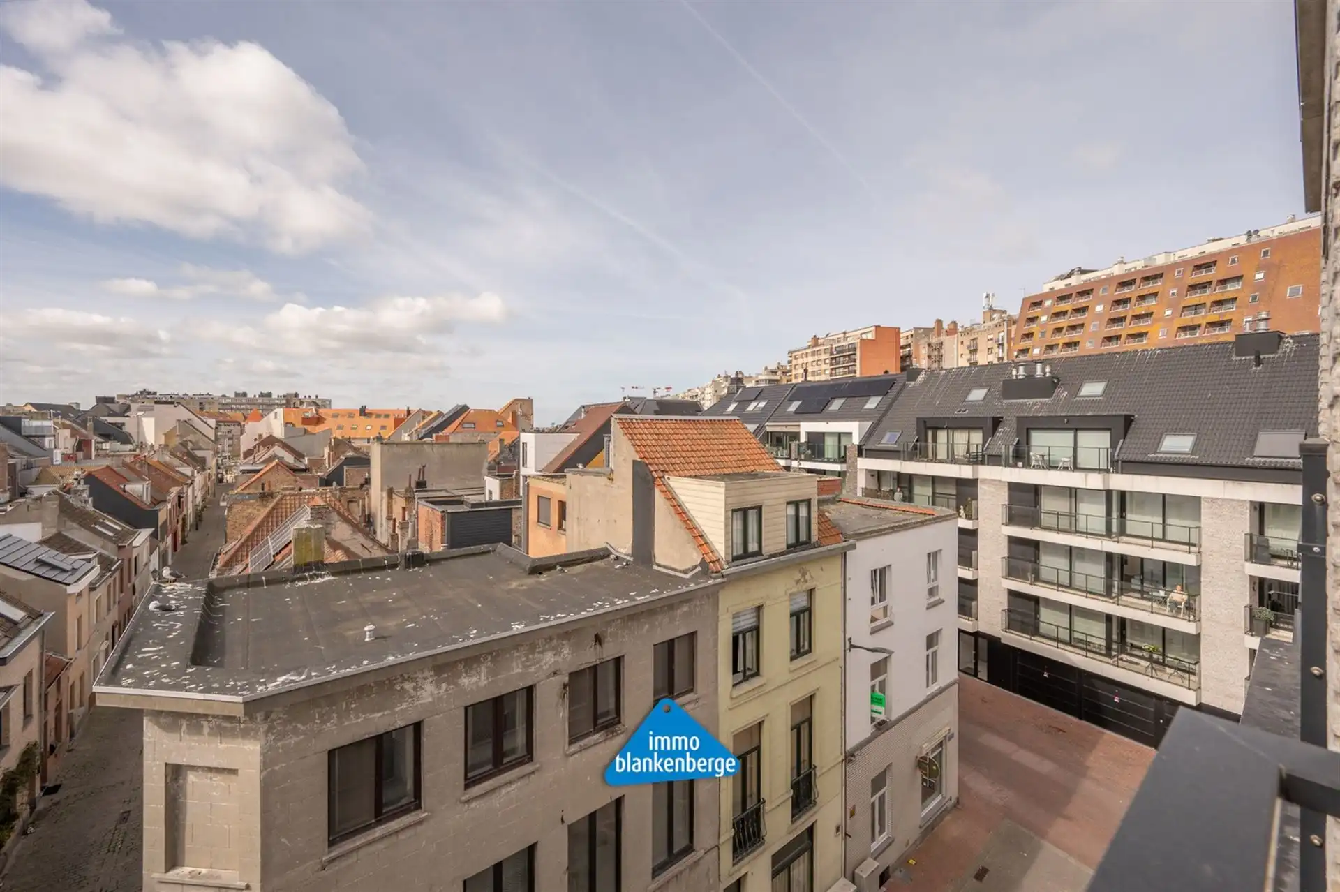 Volledig afgewerkt appartement met 1 slaapkamer foto 10
