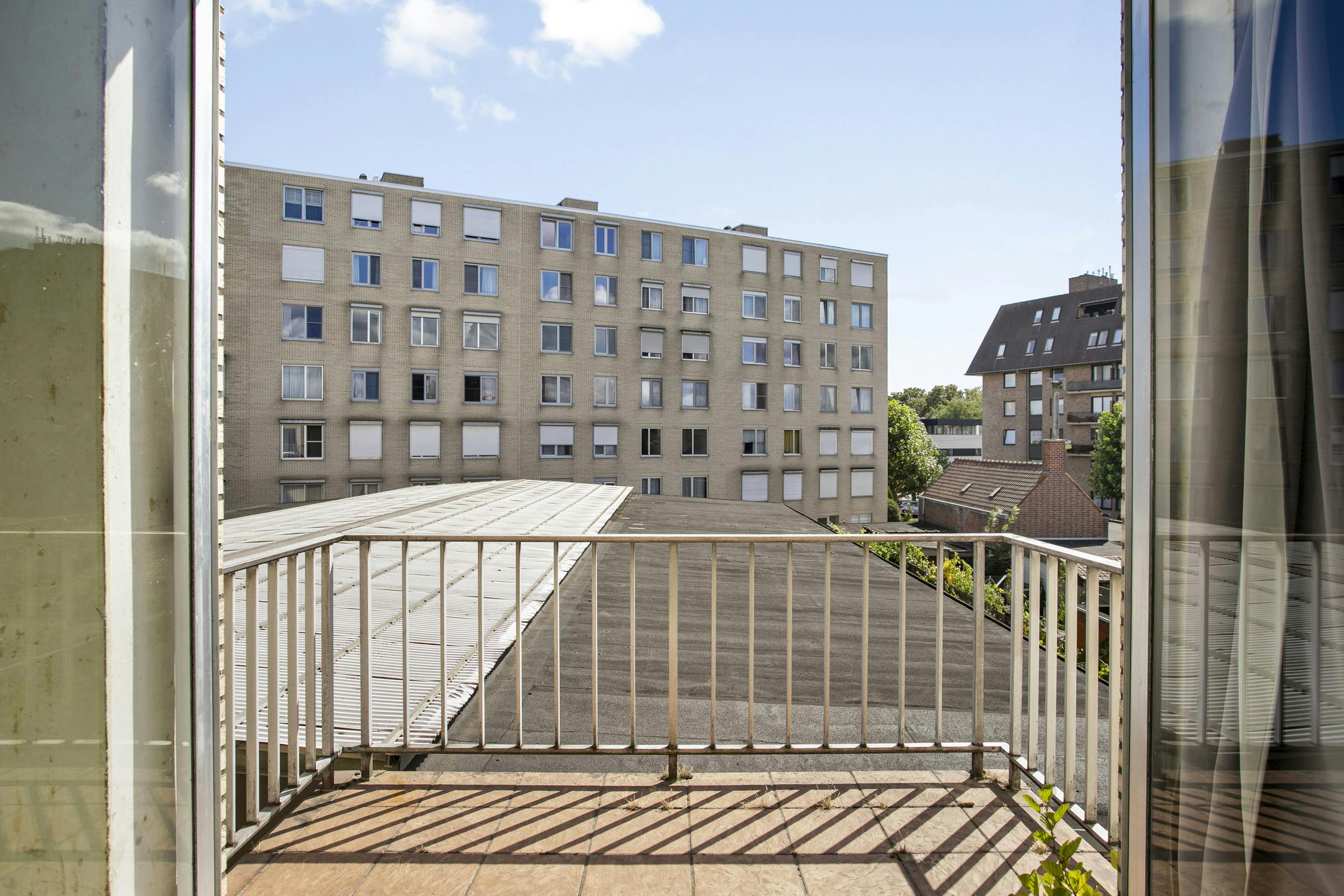 Te renoveren appartement te Roeselare  foto 4