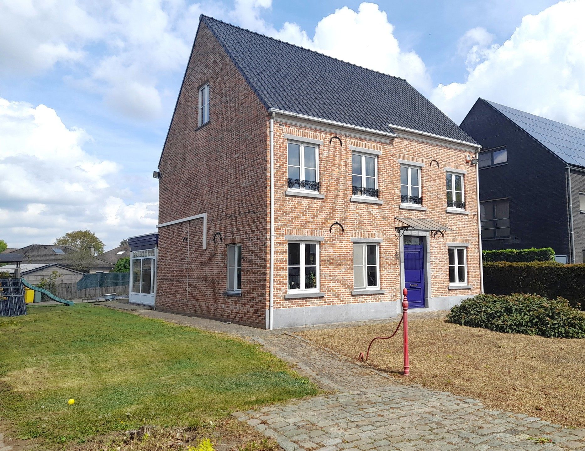 Grote karaktervolle gezinswoning  foto 3