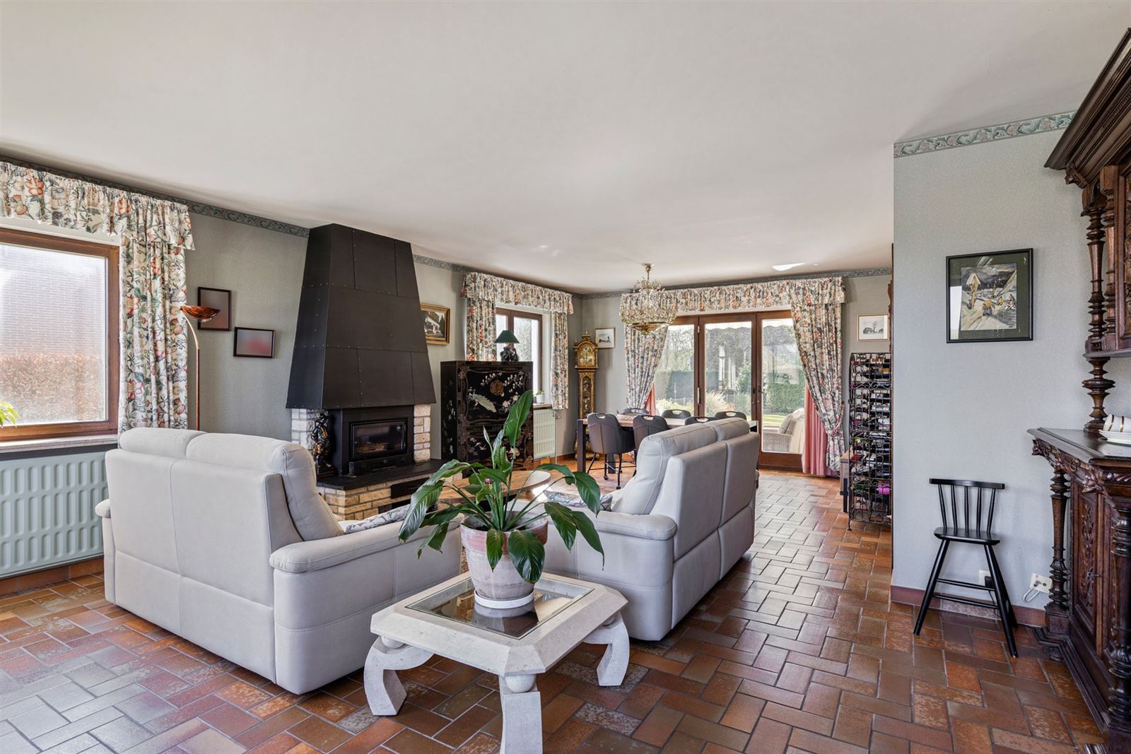 Charmante villa bij het bos van Strihoux foto 6