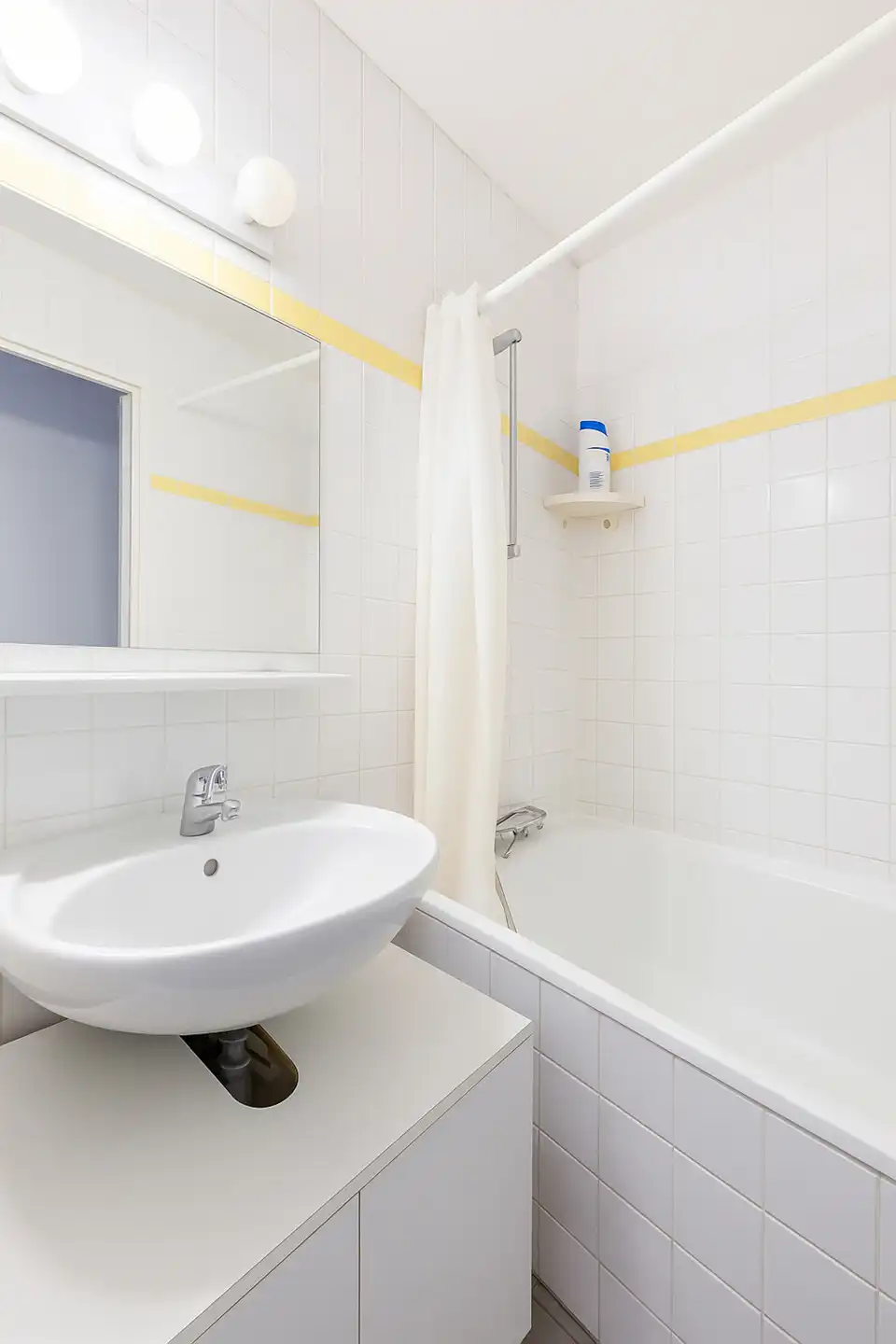 Huis met potentieel voor verkaveling van het terrein foto 21