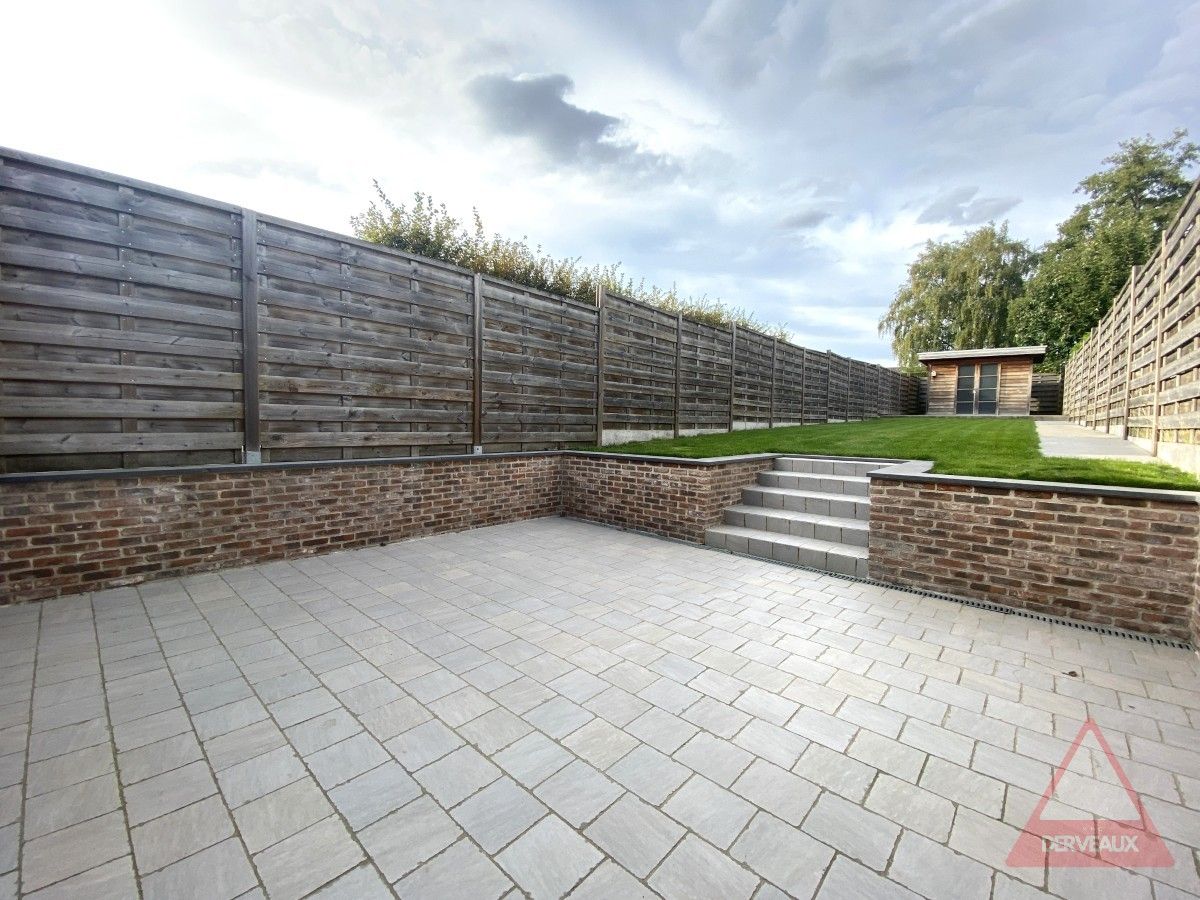 Moorslede – Instapklare en volledig gerenoveerde woning met tuin foto 14