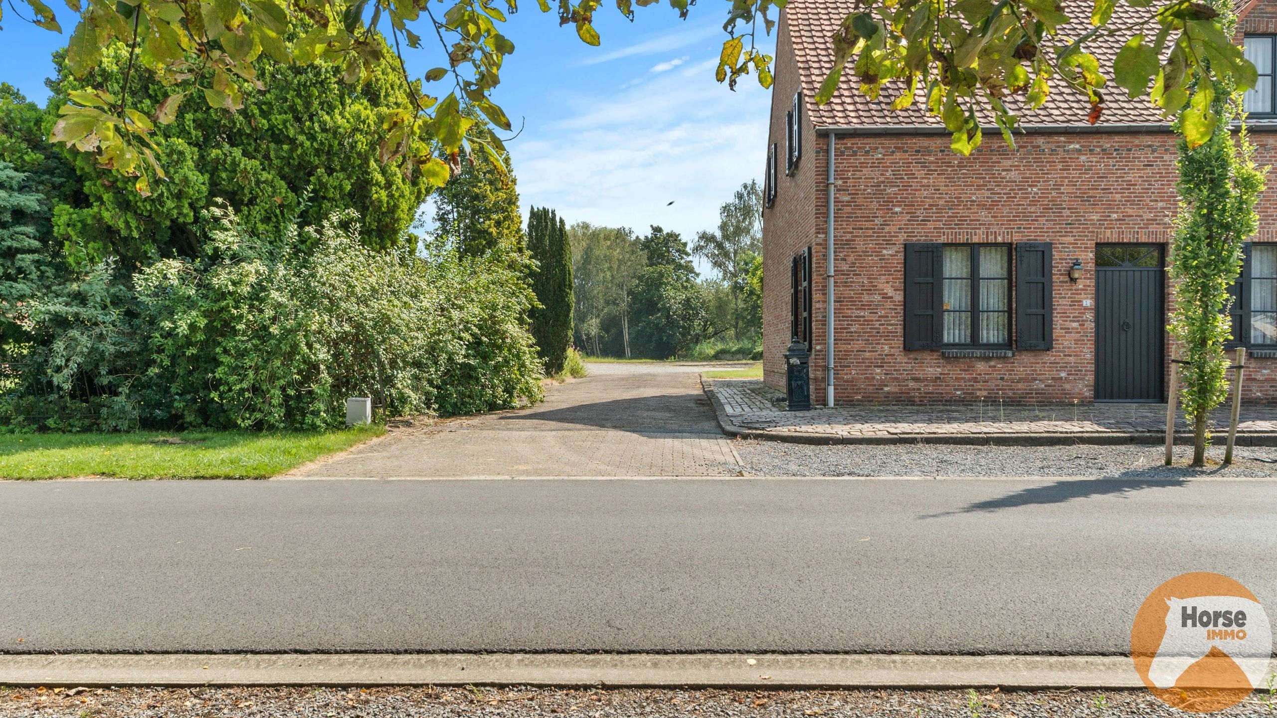 GEEL - Rustig gelegen woning met loods en weide op 1,37Ha foto 19