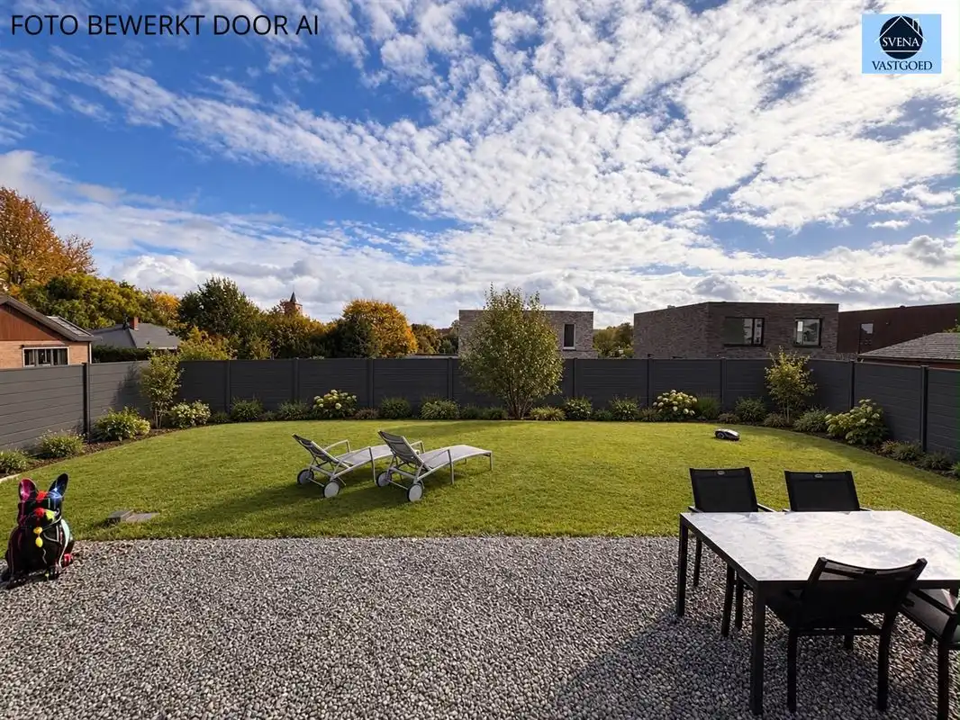 LUXUEUZE RECENTE WONING MET 3 SLAAPKAMERS, GARAGE EN TUIN foto 24
