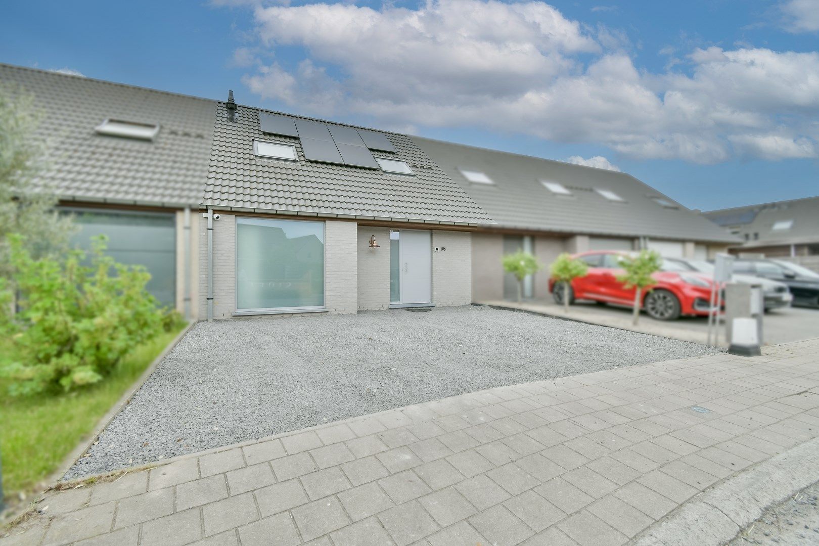 ()=>{if(producerUpdateValueVersion(node),producerAccessed(node),node.value===ERRORED)throw node.error;return node.value} Lekkensstraat 36 - - 8800 Roeselare
