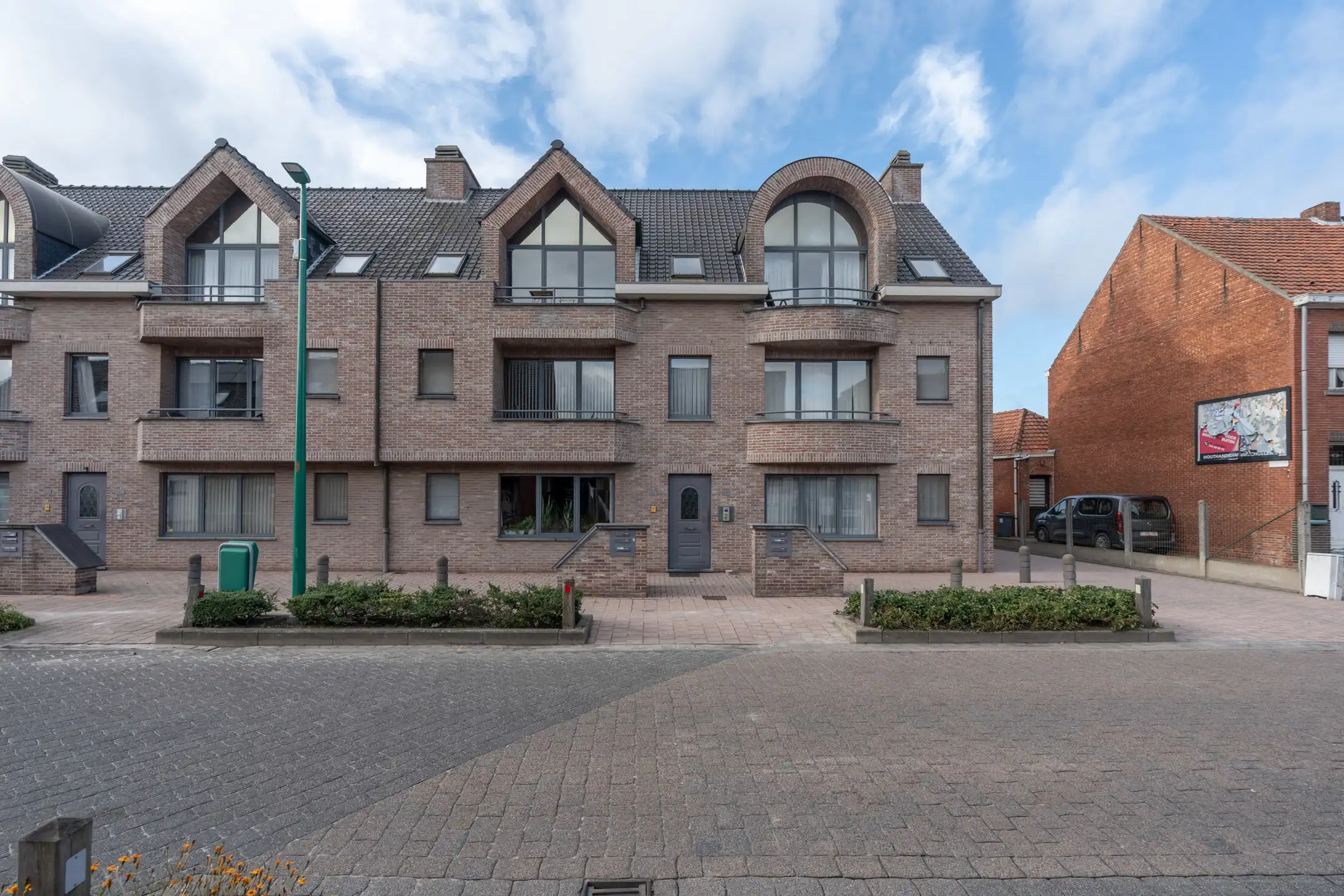 2-slaapkamer app met terras en autostaanplaats te Vosselaar foto {{pictureIndex}}