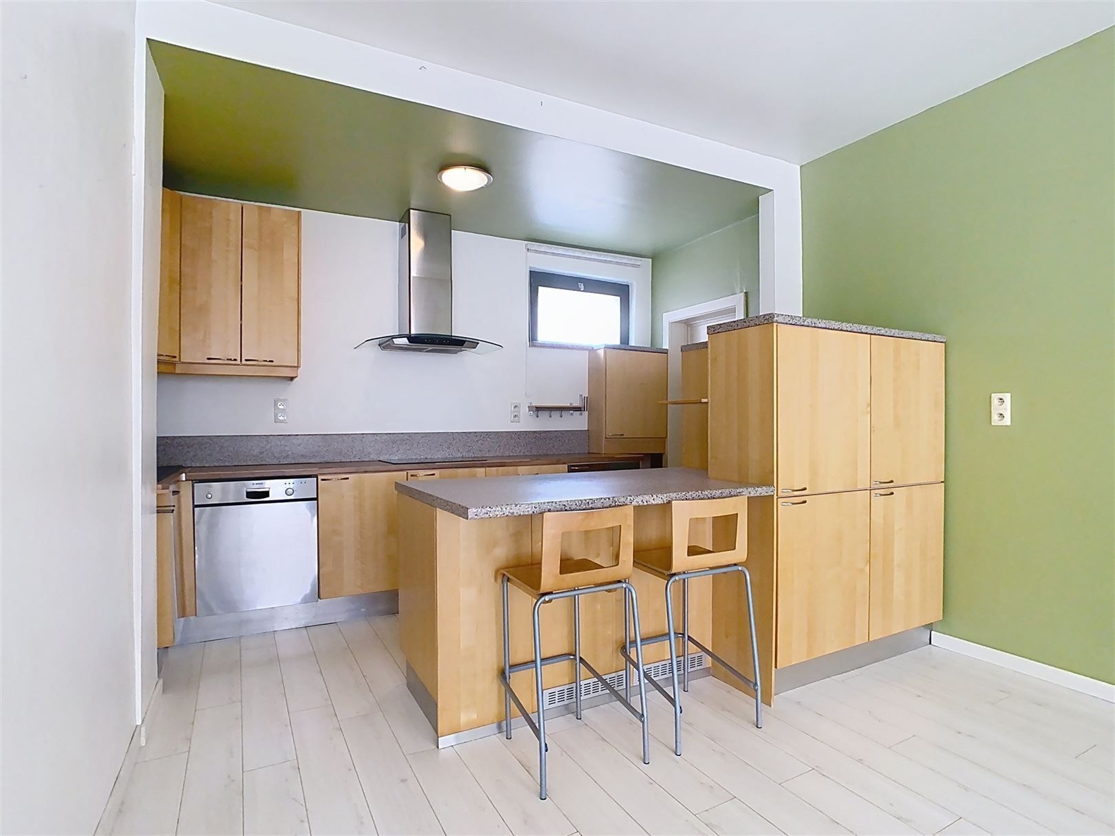 Stadswoning, 1 slpk en terras + optie handel foto 12