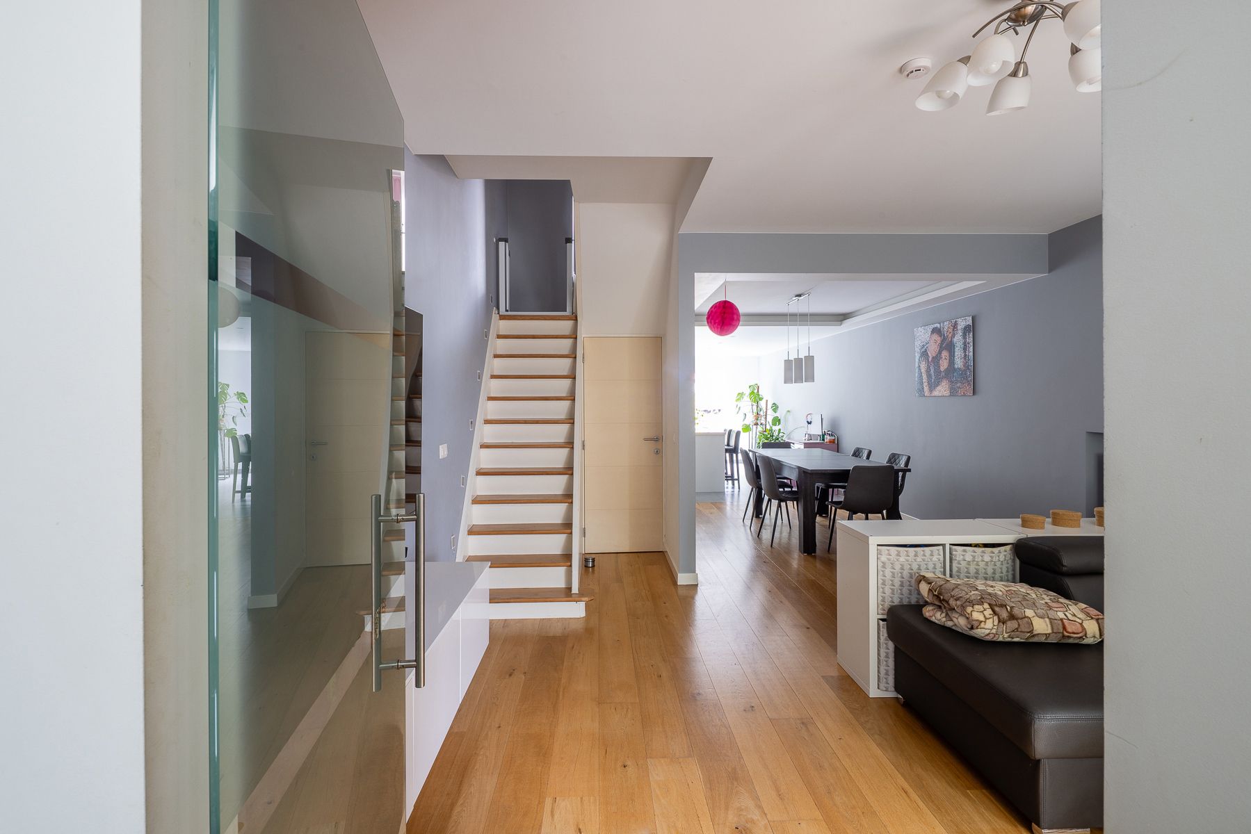 Instapklare woning met 3 (4) slaapkamers en tuin foto 3