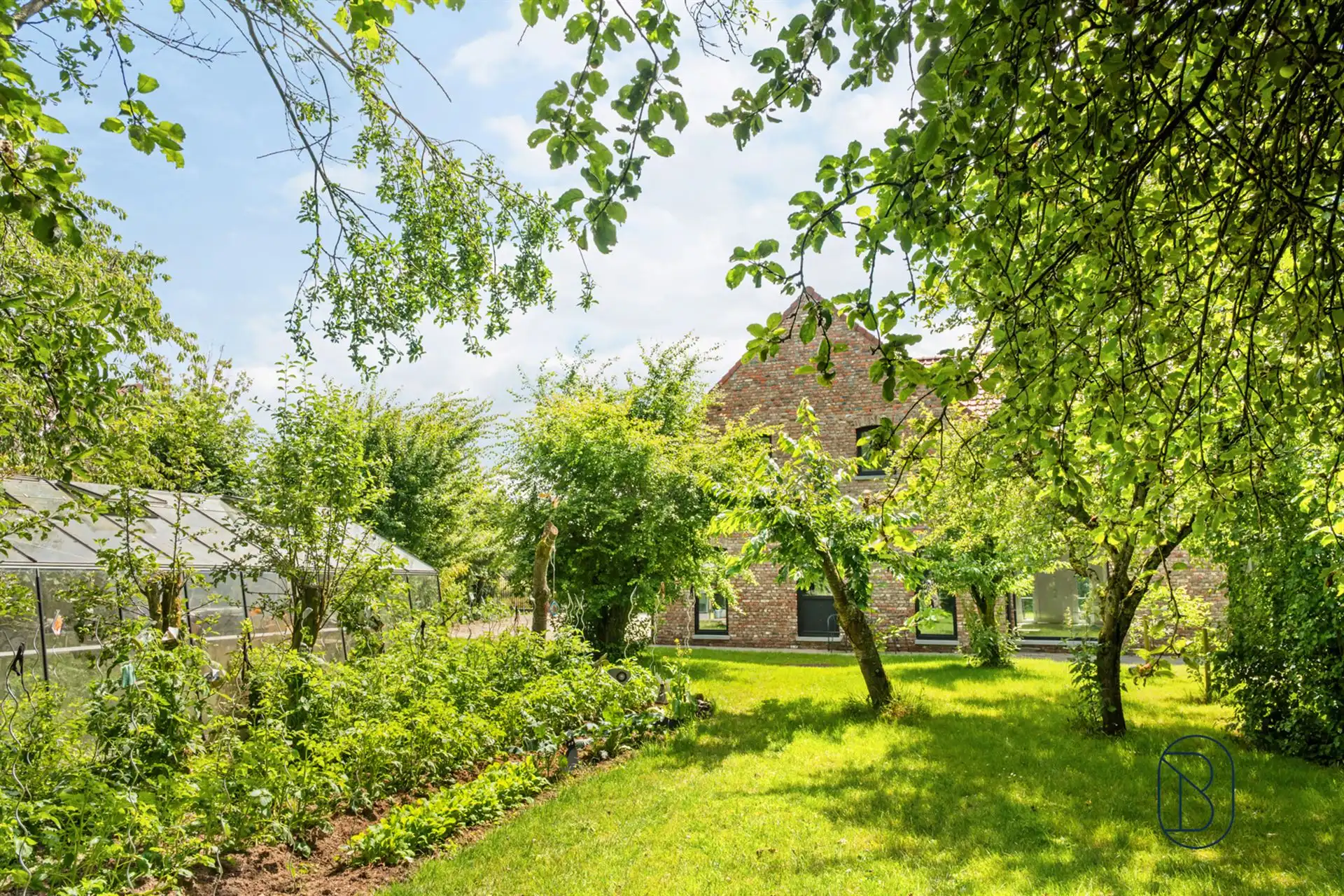Uitzonderlijke af te werken villa woning op 5.600 m² foto 25