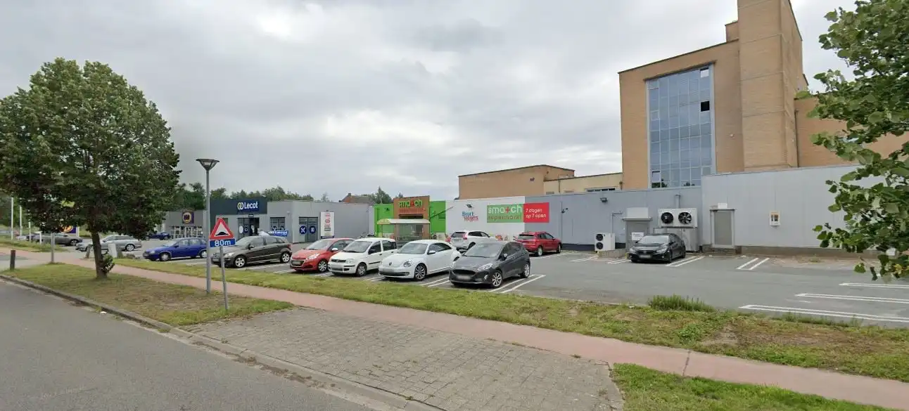 OPBRENGSTEIGENDOM VERHUURD AAN ELDI foto 2