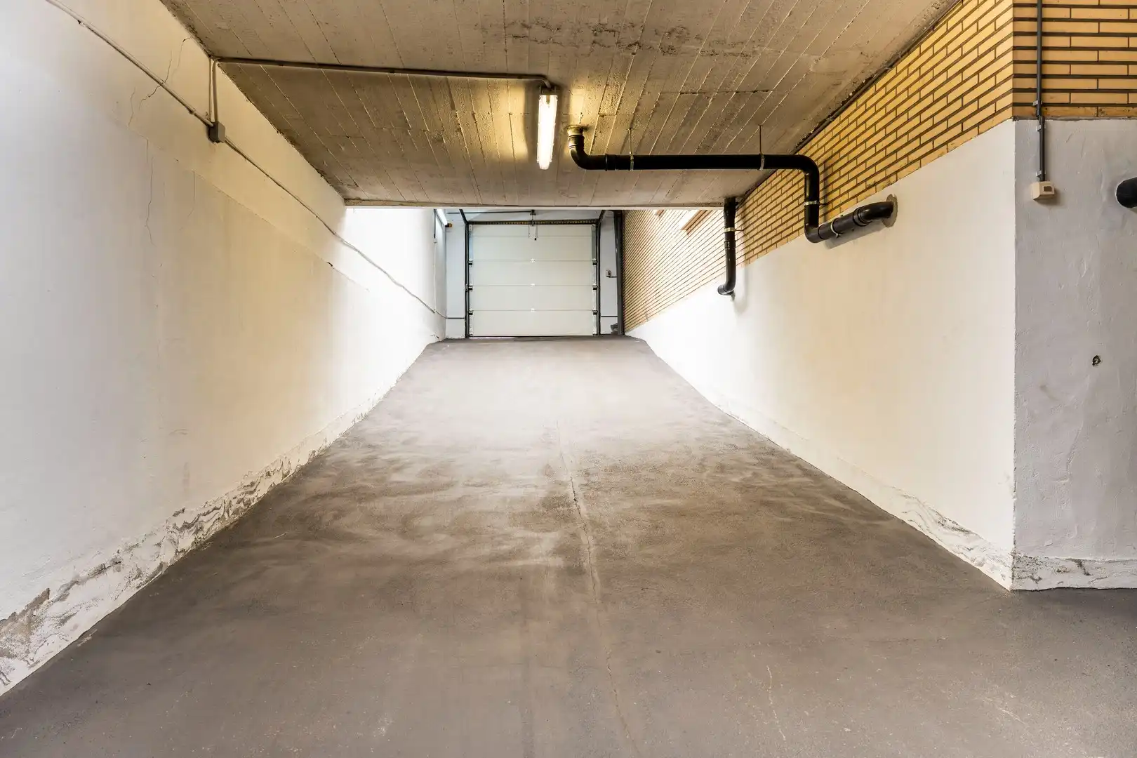 Goed gelegen appartement met 2 slaapkamers foto 19