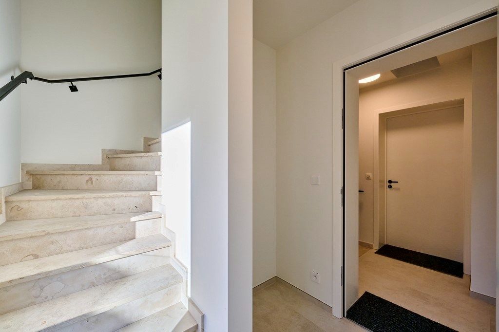 Ezaart 135 2400 Mol mini Loft te huur van  76 m² met Carport en buitenberging foto 4