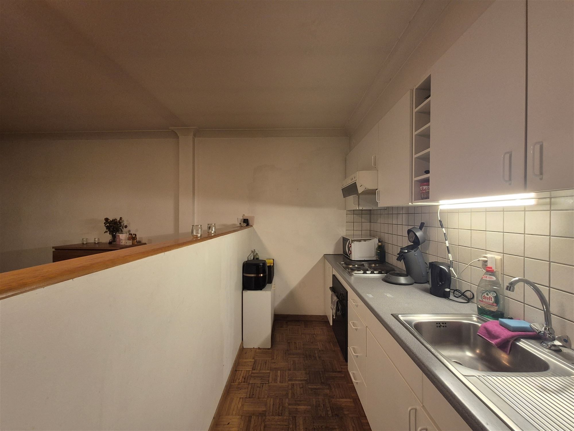 Centraal gelegen appartement met 2 slaapkamers. foto 7