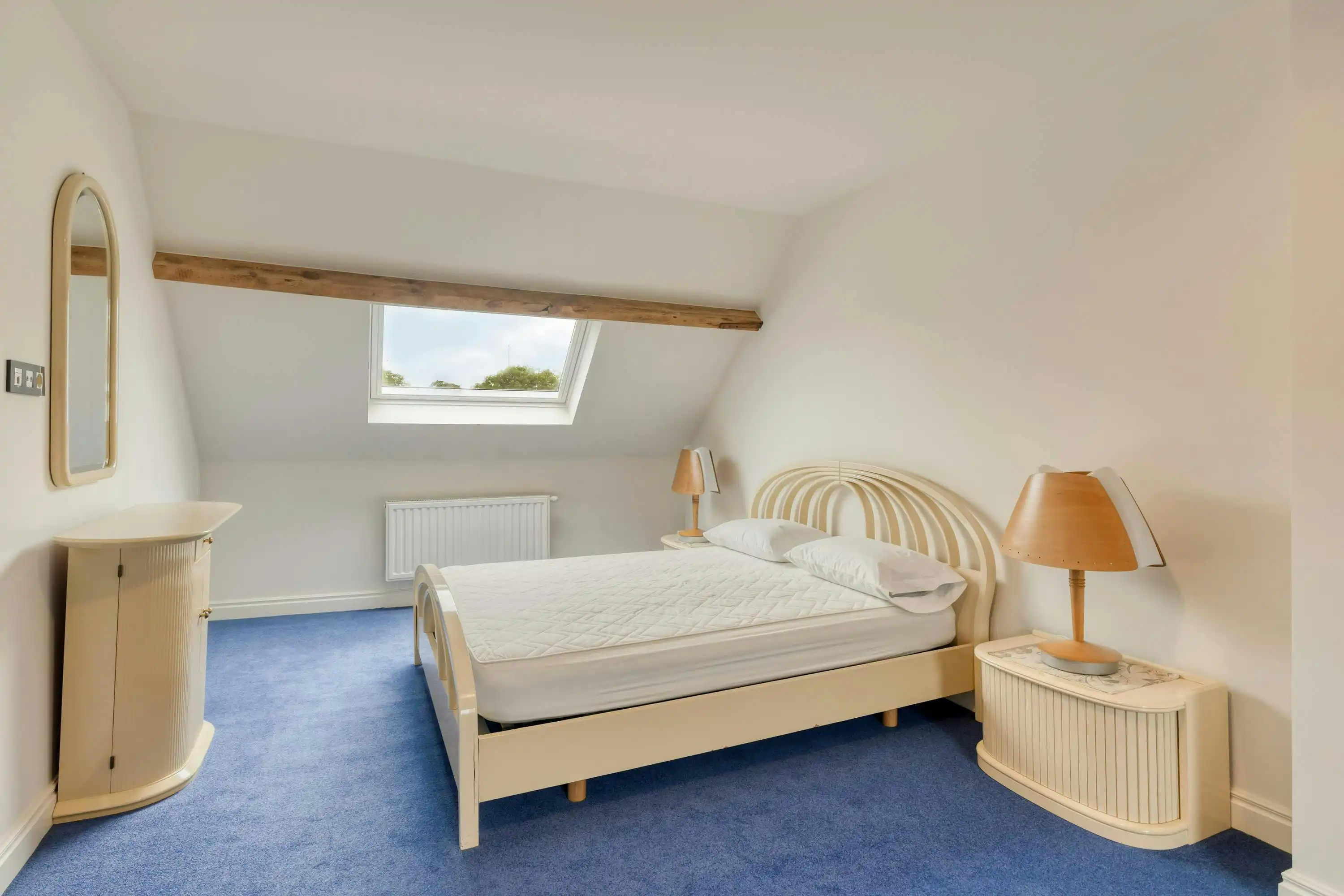 Klassevol huis met 5 slaapkamers, 3 badkamers, garage en ruime tuin te Sint-Kruis (Brugge) foto 17