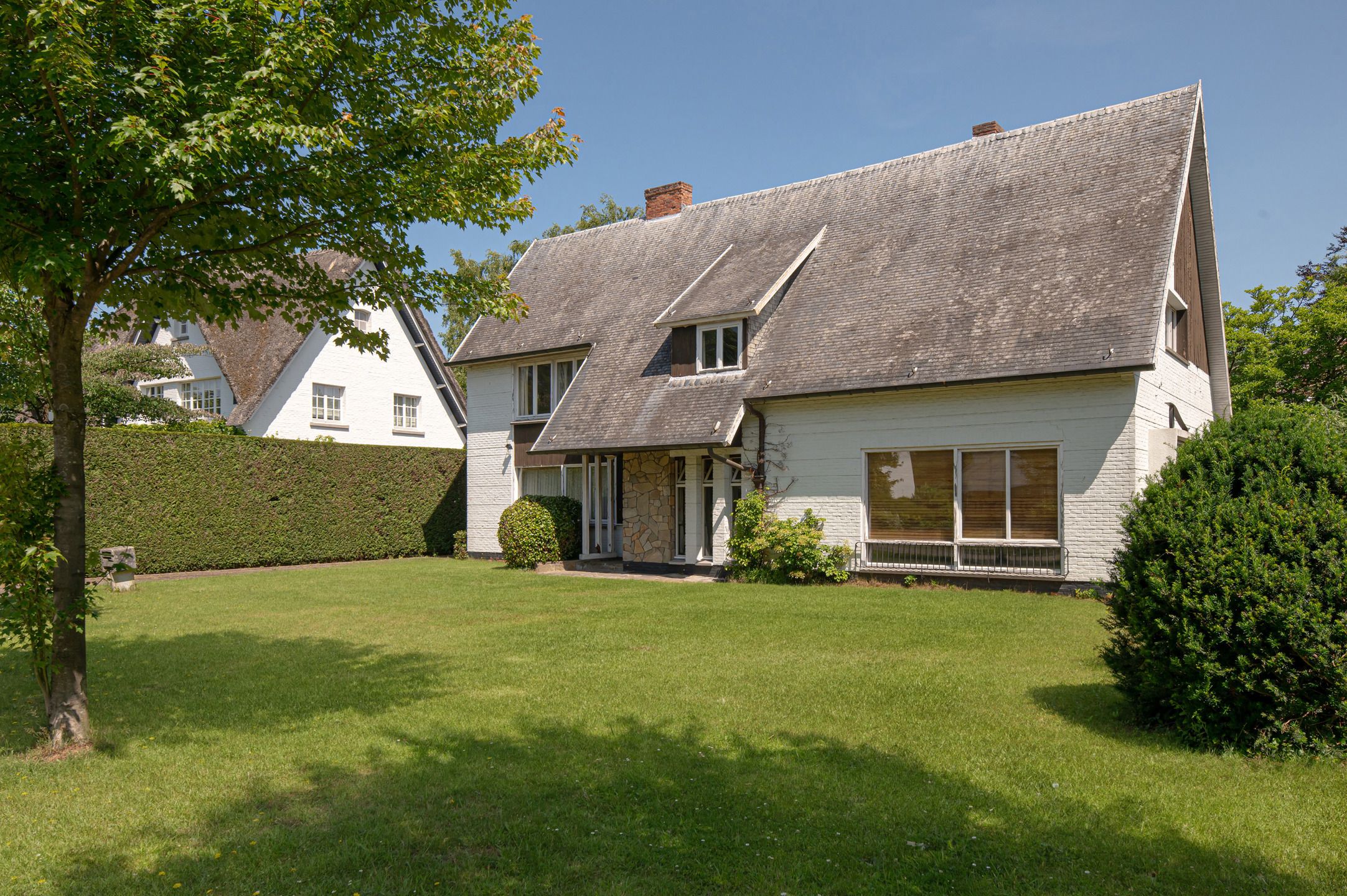 Zonnige villa met karakter & potentieel in hartje Brasschaat foto 23