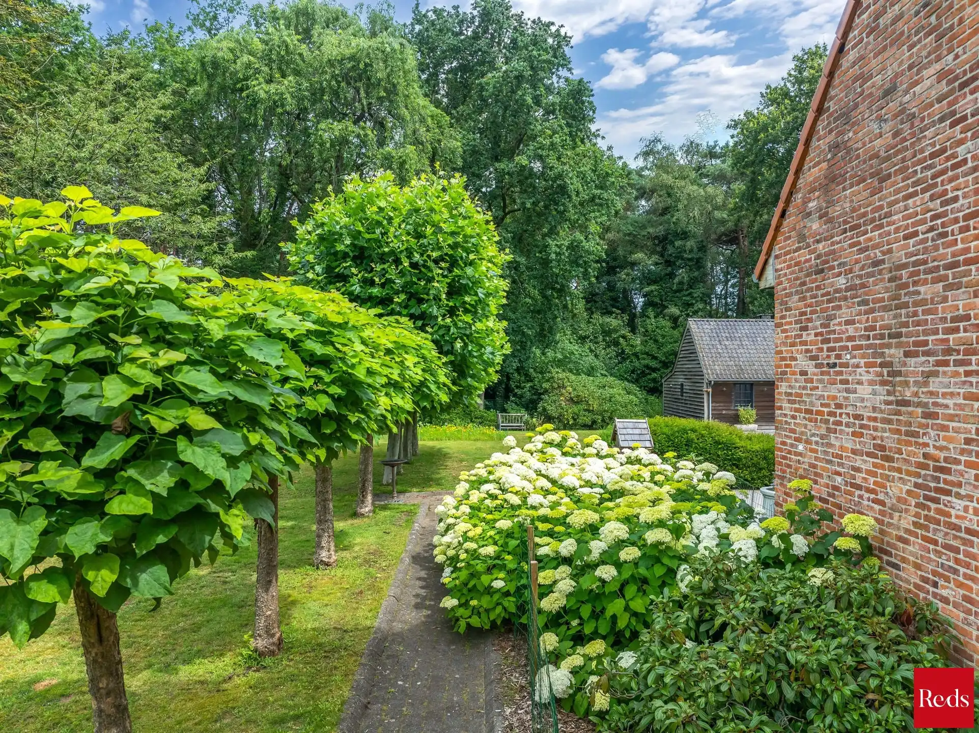 Landelijke villa met zwembad en poolhouse in alle privacy foto 37