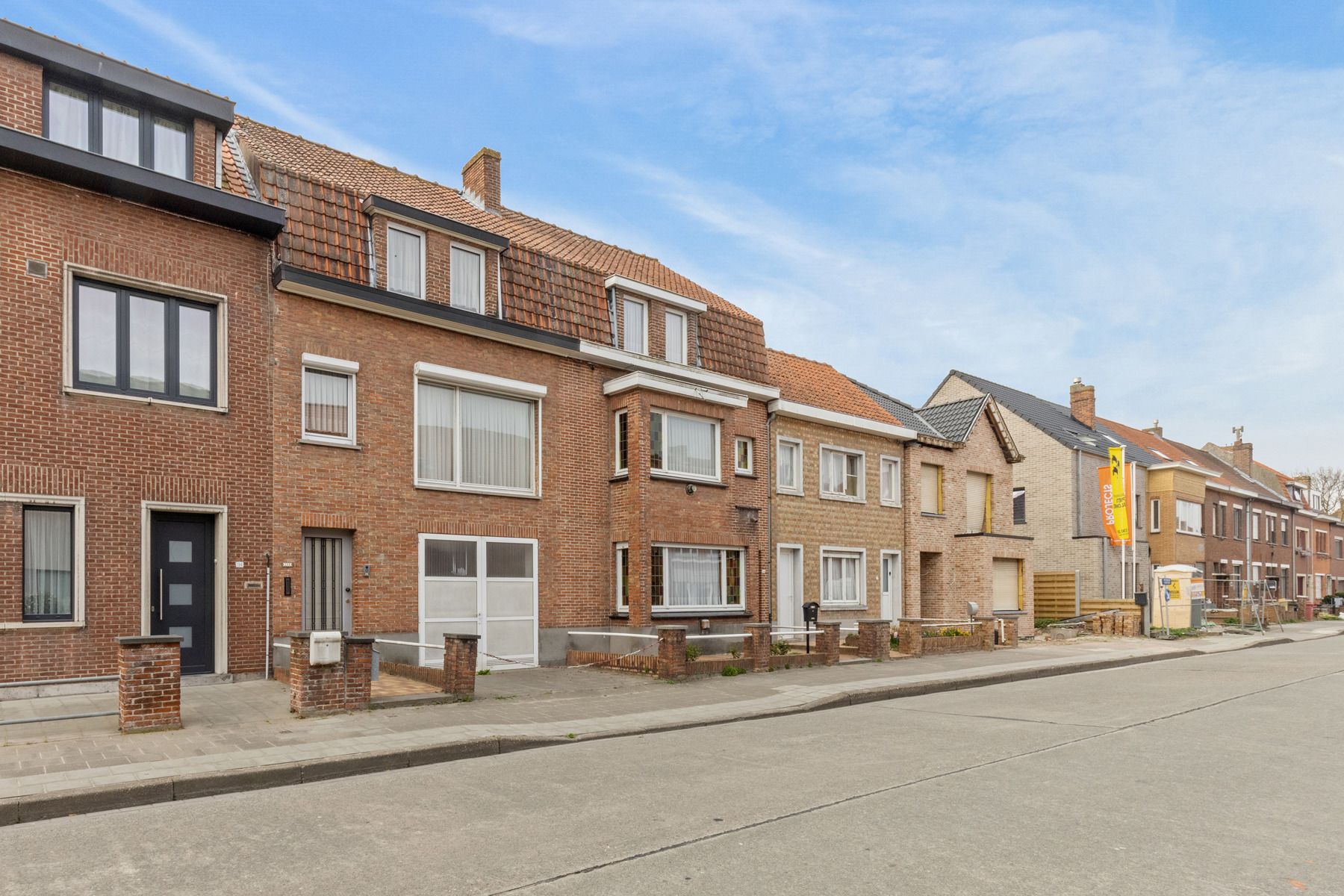 ()=>{if(producerUpdateValueVersion(node),producerAccessed(node),node.value===ERRORED)throw node.error;return node.value} Rijselstraat 196 - 8200 Brugge Sint-Michiels