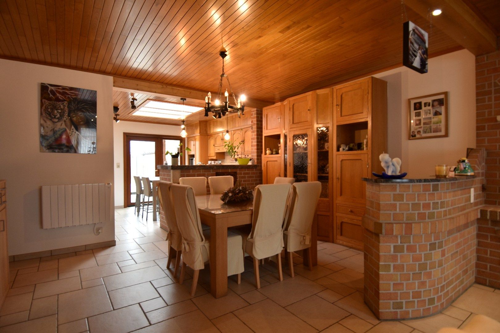 Instapklare woning met 3 slaapkamers te koop in het centrum van Aalbeke foto 4