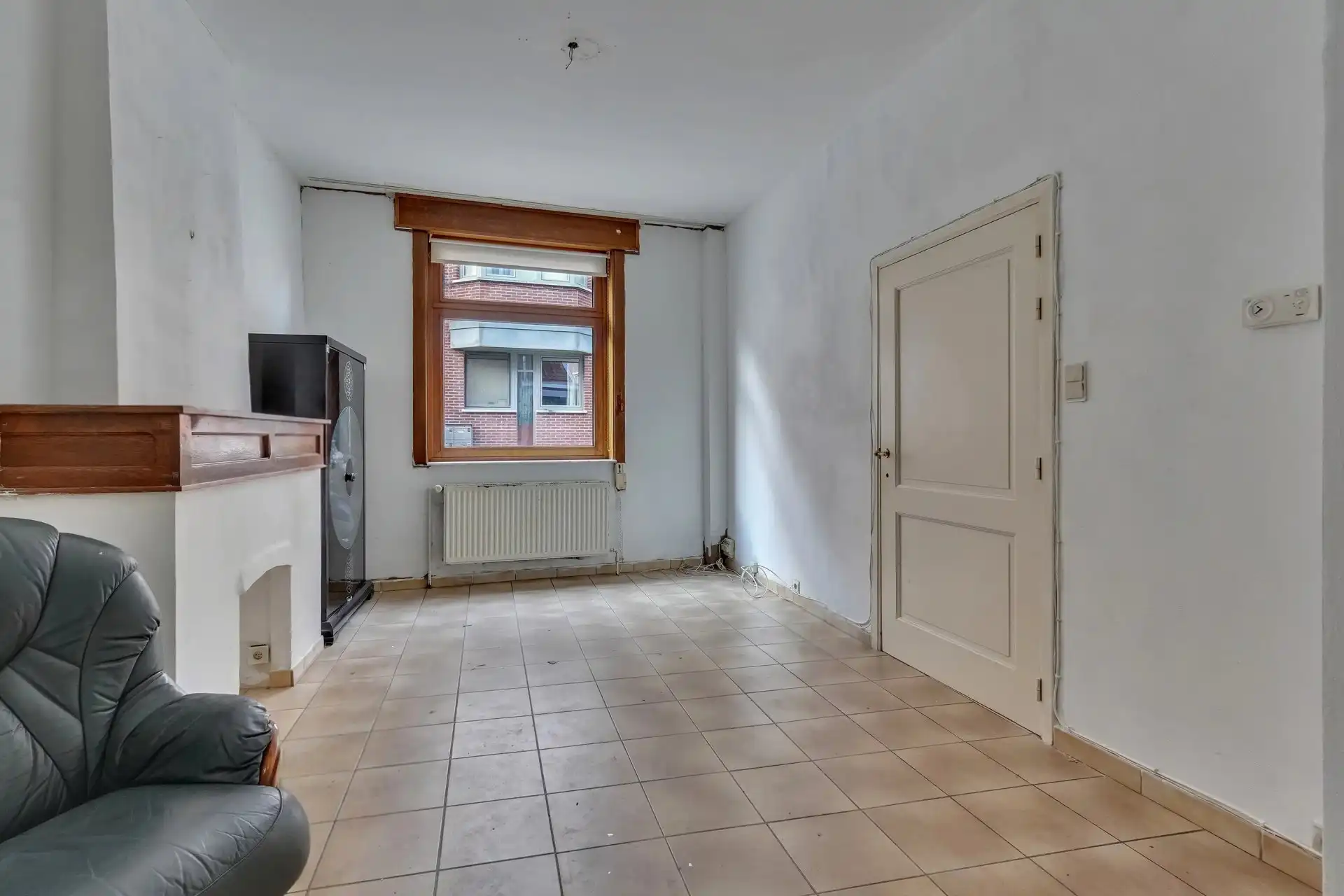 Authentiek herenhuis, klaar voor een renovatie. foto 3