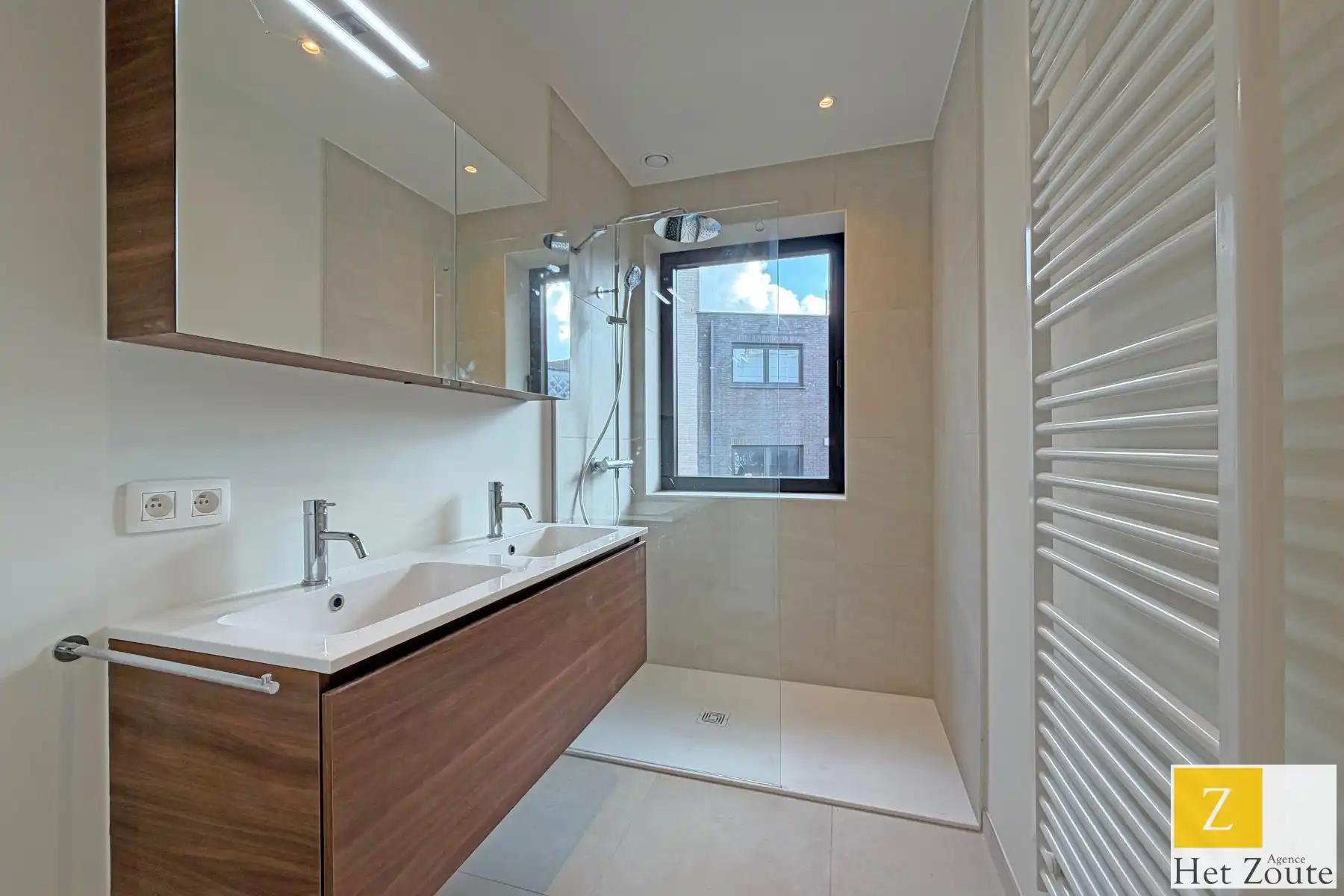 Nieuwbouwappartement met zicht op het Maurice Lippensplein foto 7