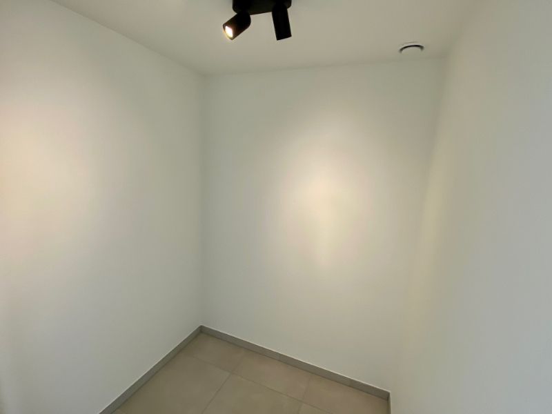 Instapklare recente woning met 4 ruime slaapkamers en carport foto 13