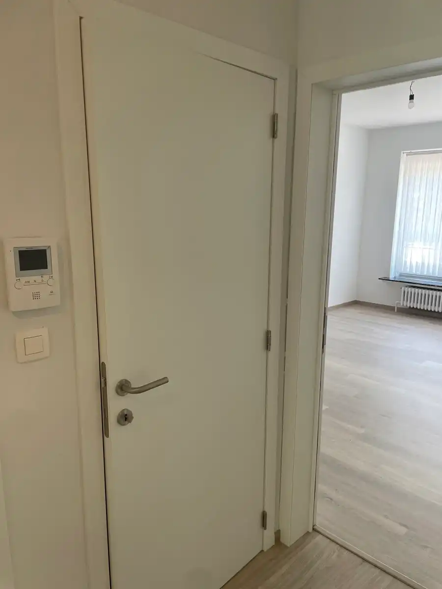 Leemans Immobiliën biedt u dit instapklare appartement te huur aan in Asse foto 17