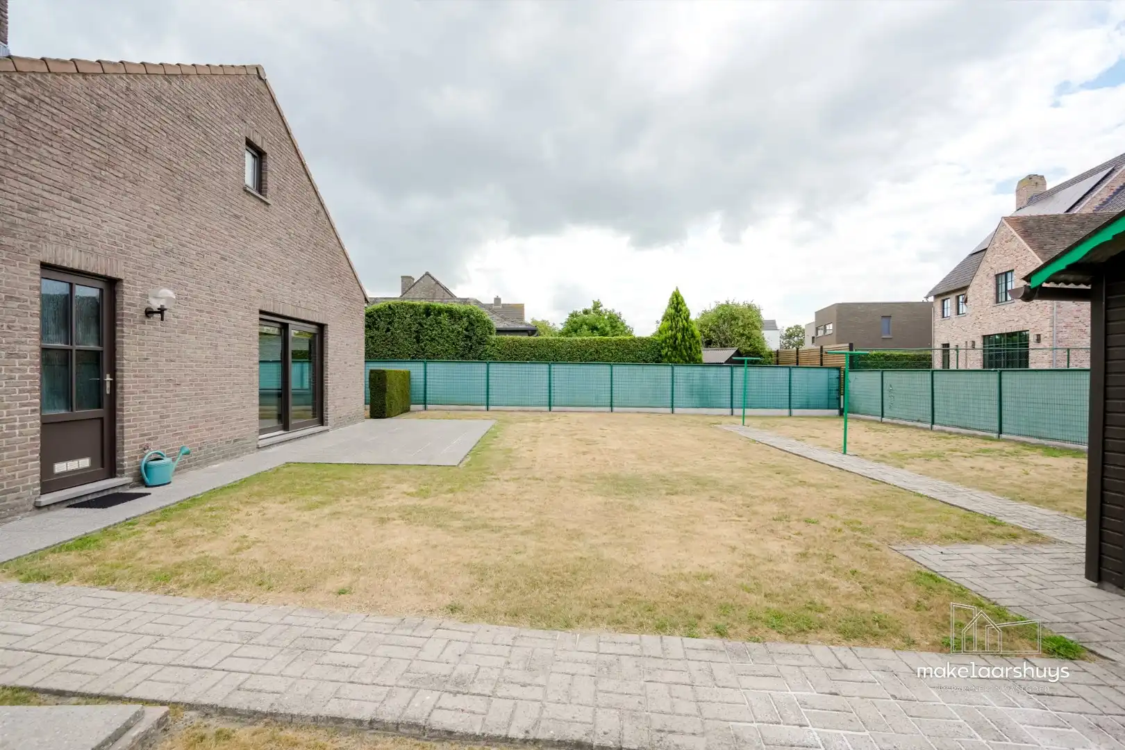 Goed onderhouden bungalow met ruime zolder.   foto 18