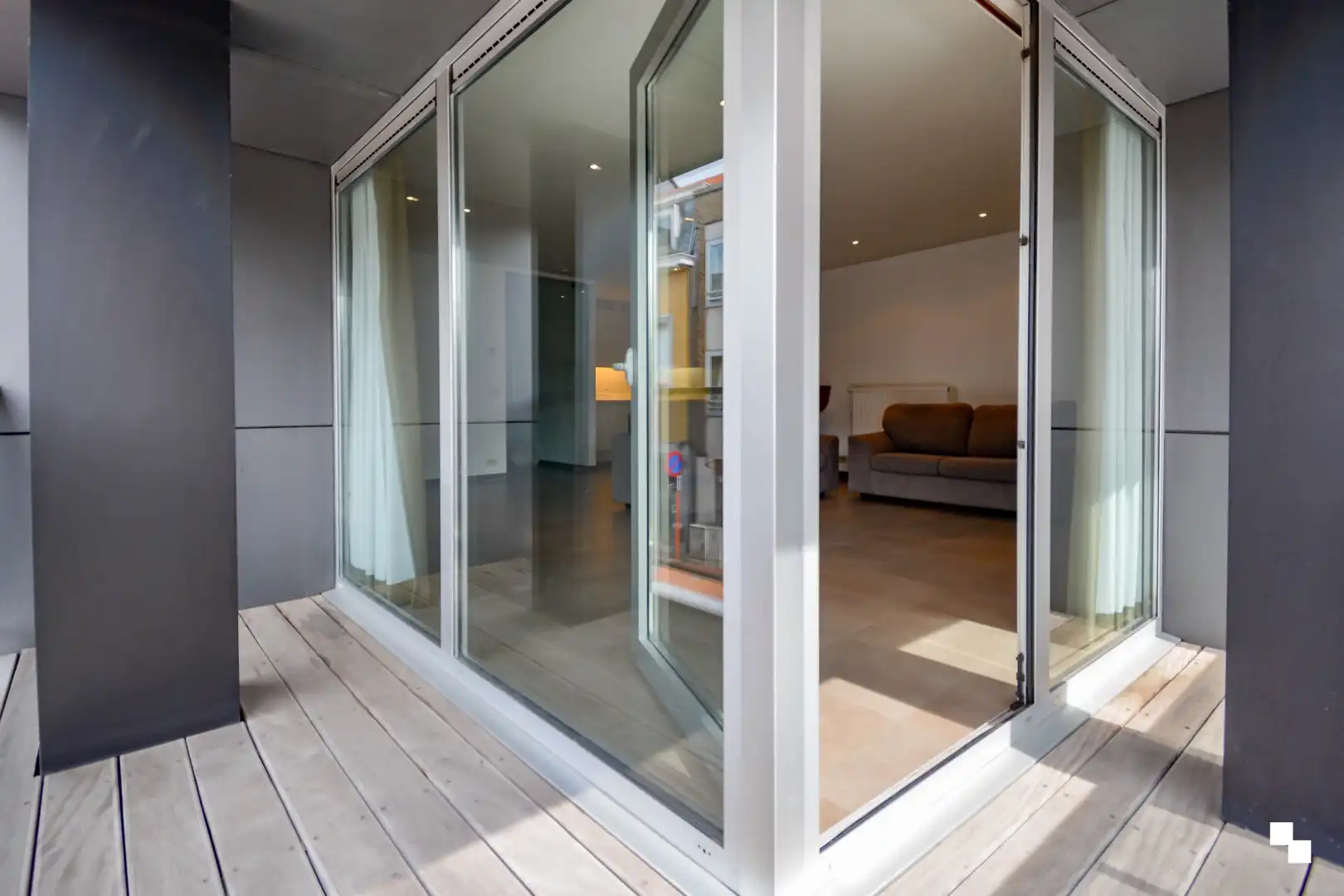 Energiezuinig tweeslaapkamerappartement in hartje Izegem foto 8
