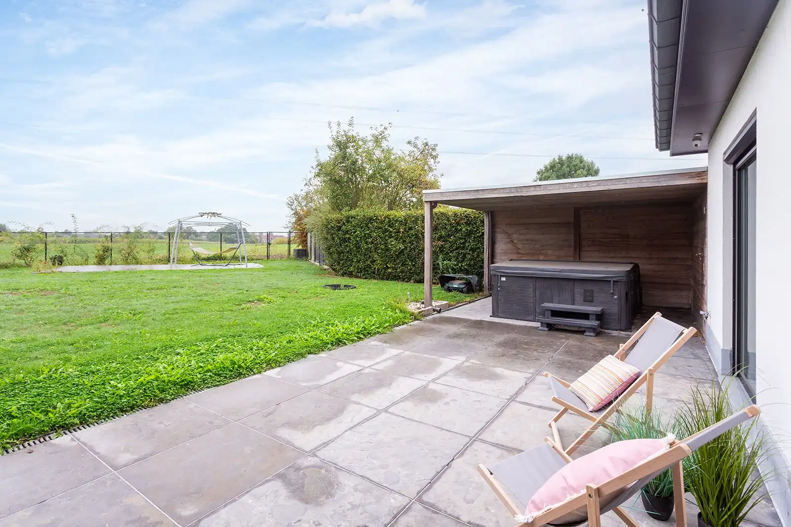 Luxueuze villa met open zicht foto 3