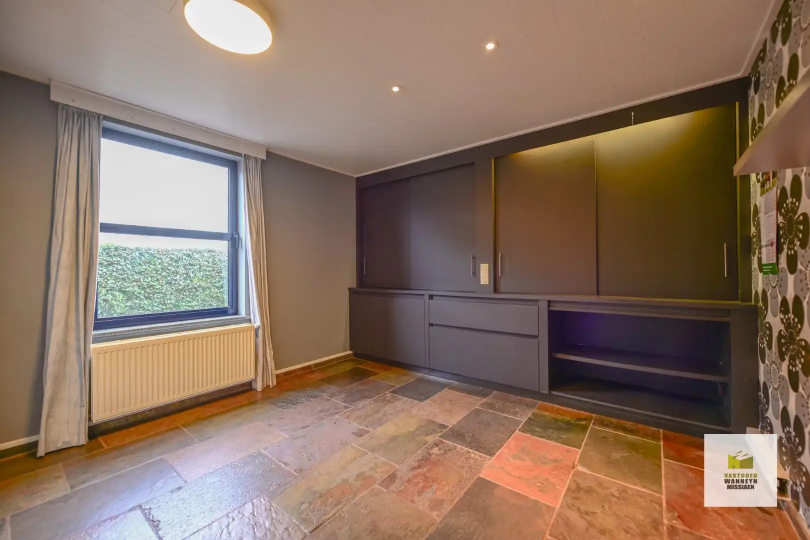 Ruime open bebouwing met 4 slaapkamers en landelijk vergezicht foto 13