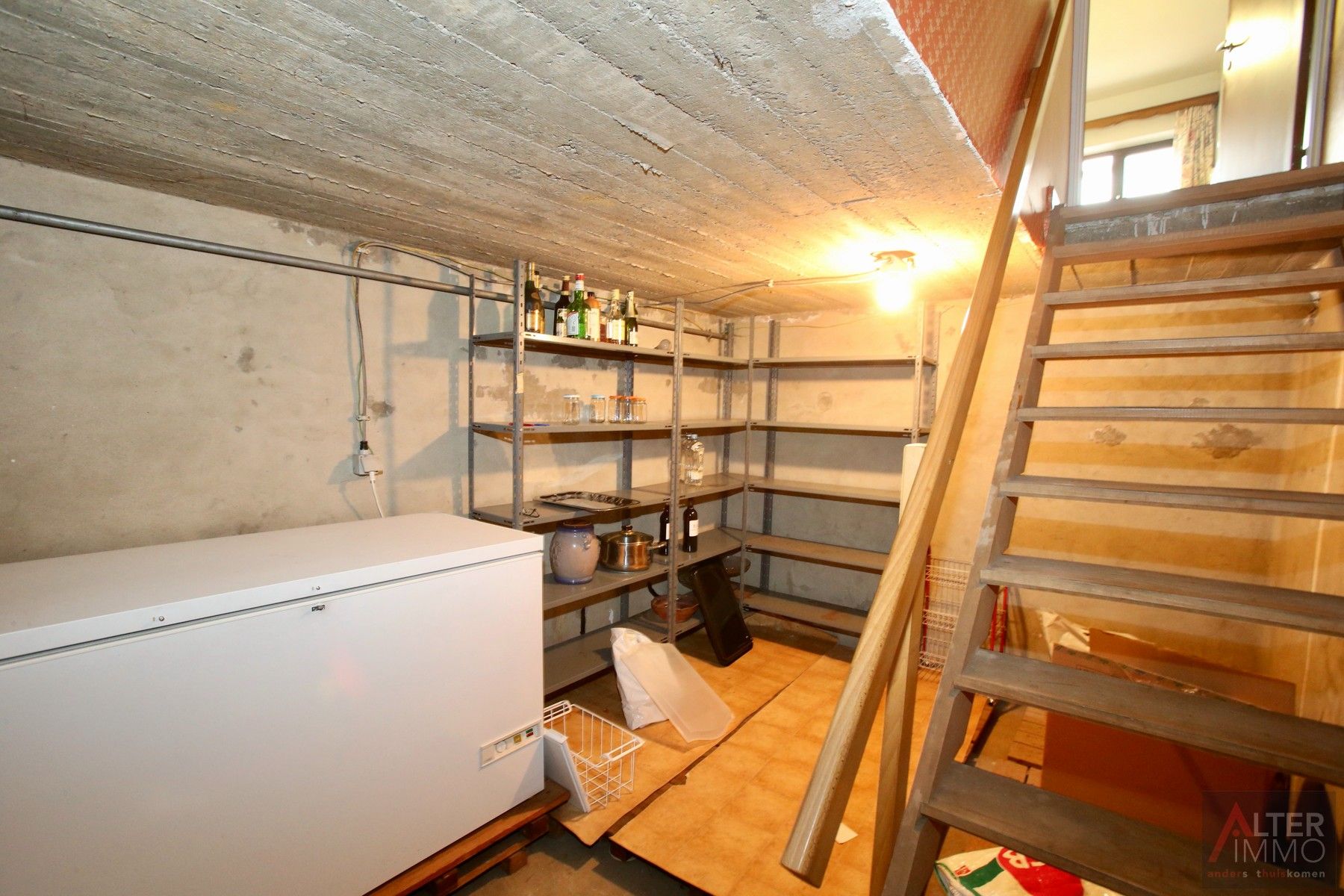 Goed gelegen, degelijk onderhouden woning te Viversel! 3 slaapkamers, 10are en breed perceel van 23m. foto 32