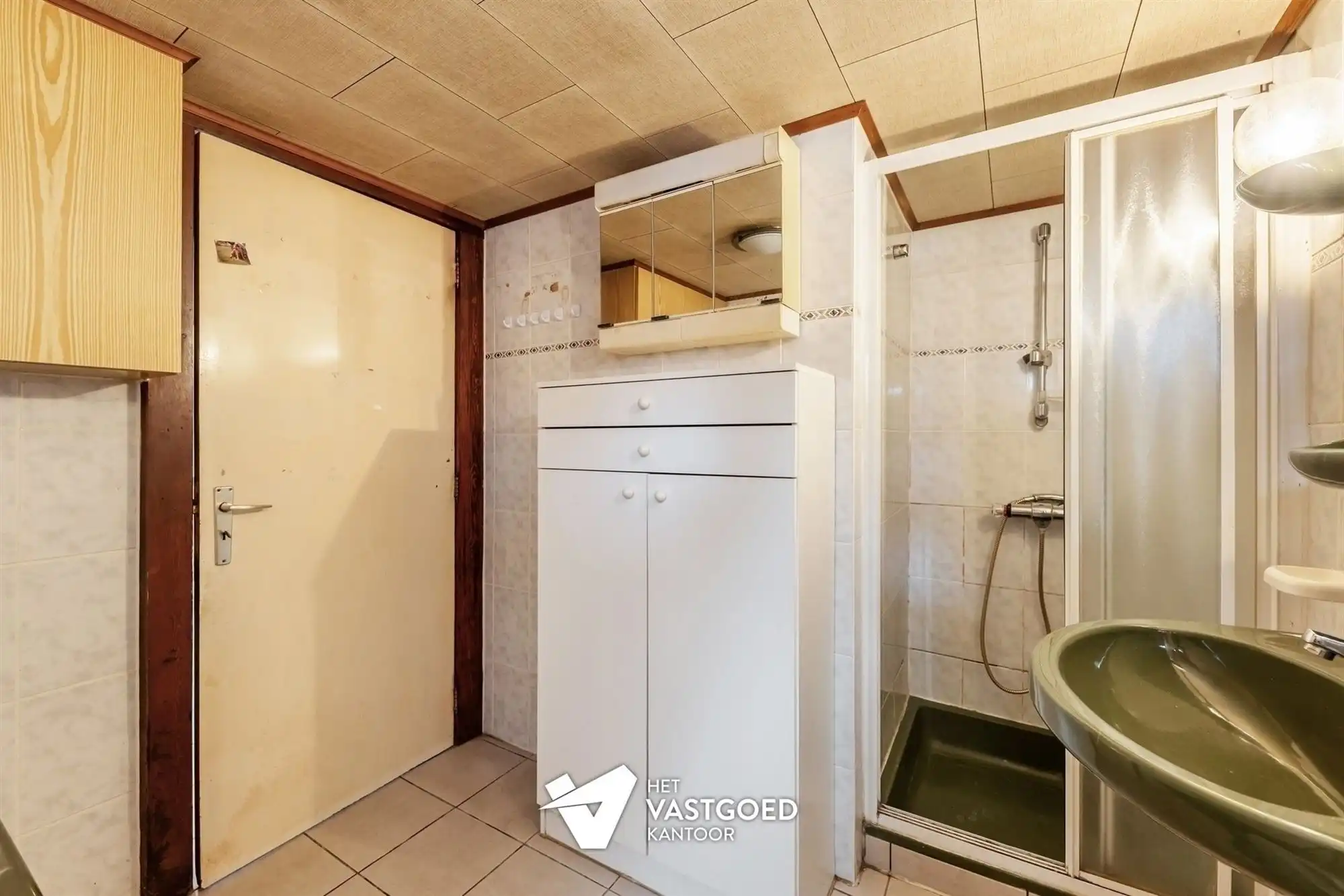 CHARMANTE RENOVATIEWONING OP EEN RUIM PERCEEL VAN 11 ARE foto 18