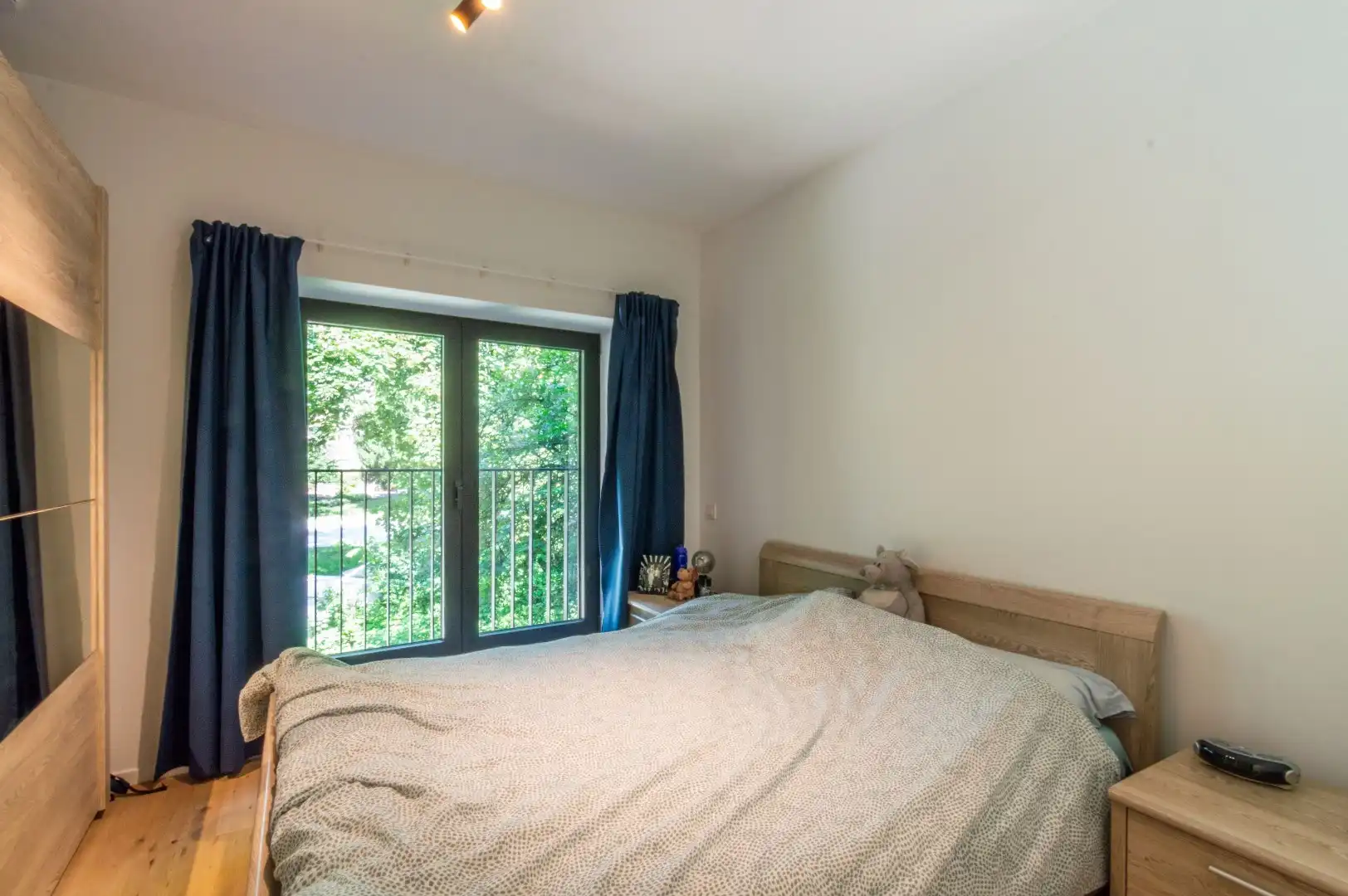 Een duplex-appartement / volledig huis volledig vernieuwd! foto 9