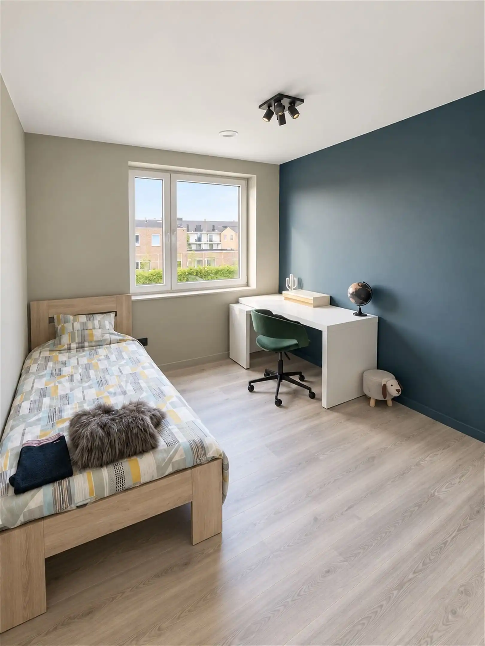 moderne gb met 3 slaapkamers foto 14