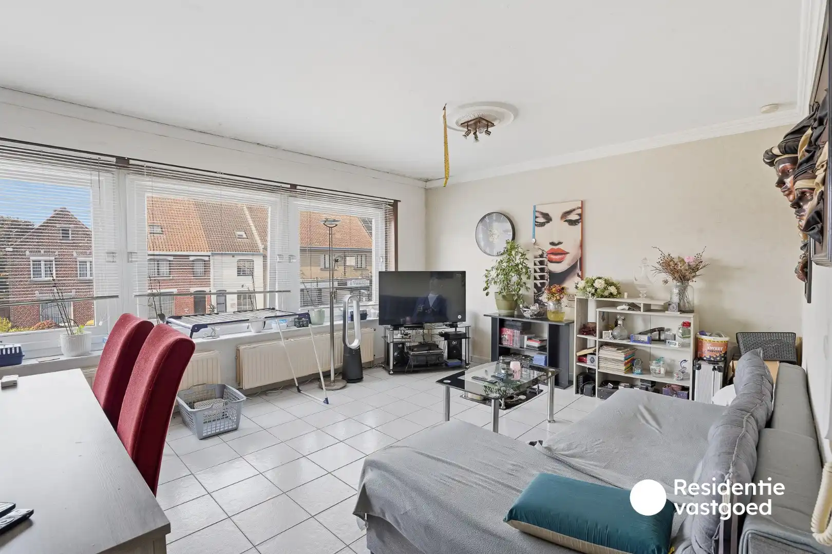 Opbrengsteigendom met handelszaak op goede ligging in Zedelgem foto 10