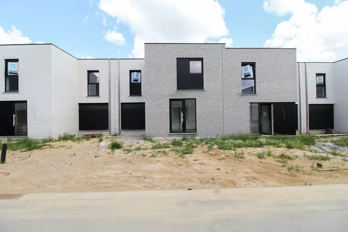 Moderne instapklare nieuwbouwwoningen in Roeselare foto 2
