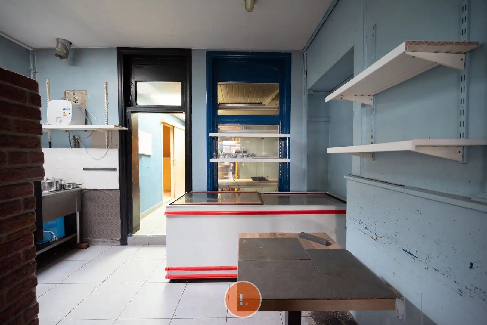 Centraal gelegen pand voor gemengd gebruik foto 7