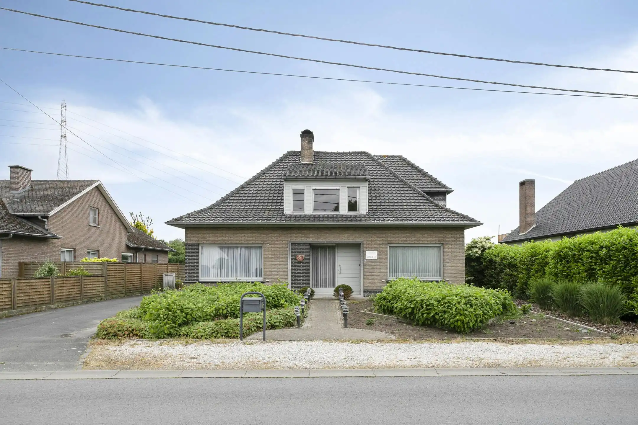 Alleenstaand huis met 5 kamers en atelier te koop in Waregem foto 24